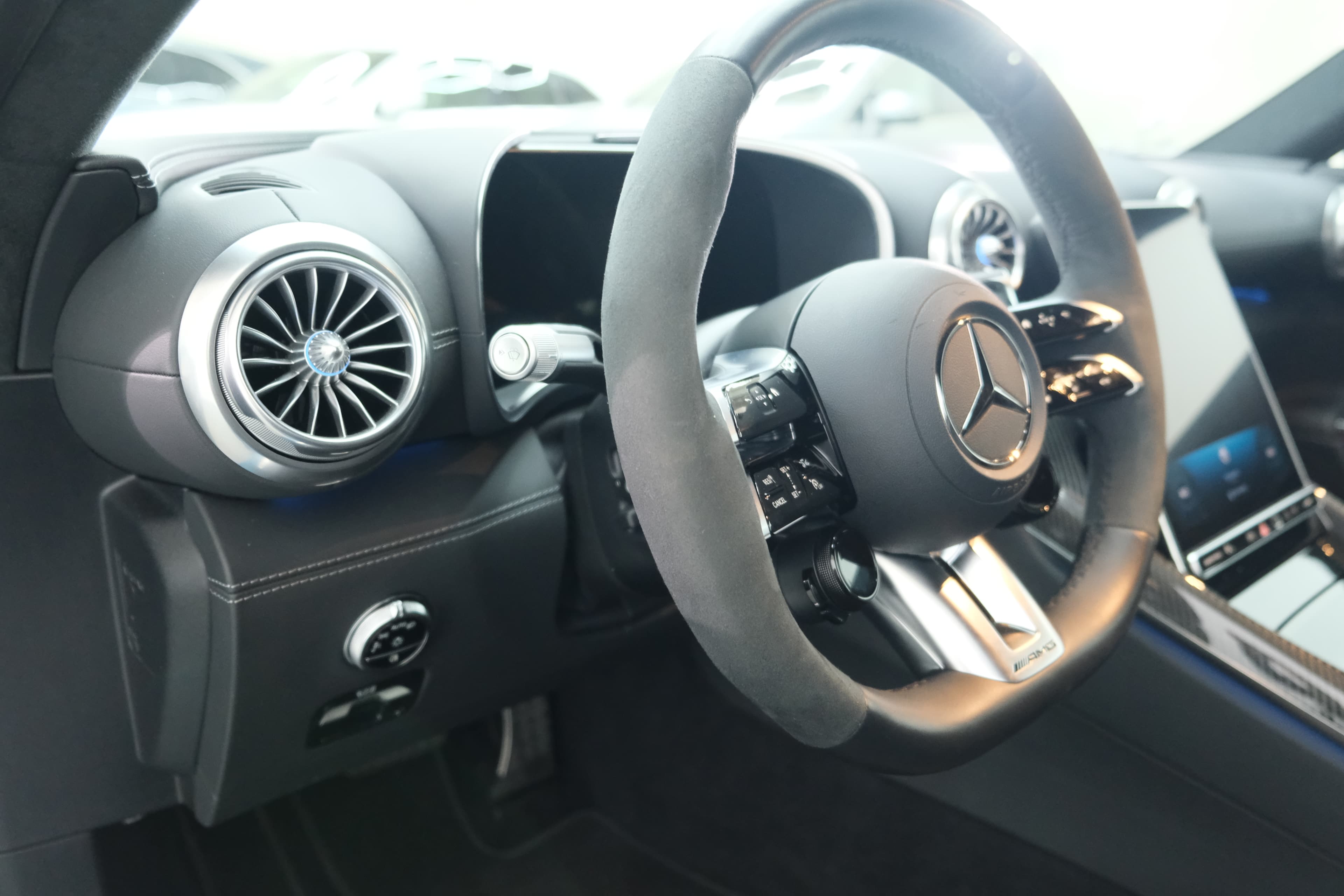 Mercedes Benz AMG GT Bild 19