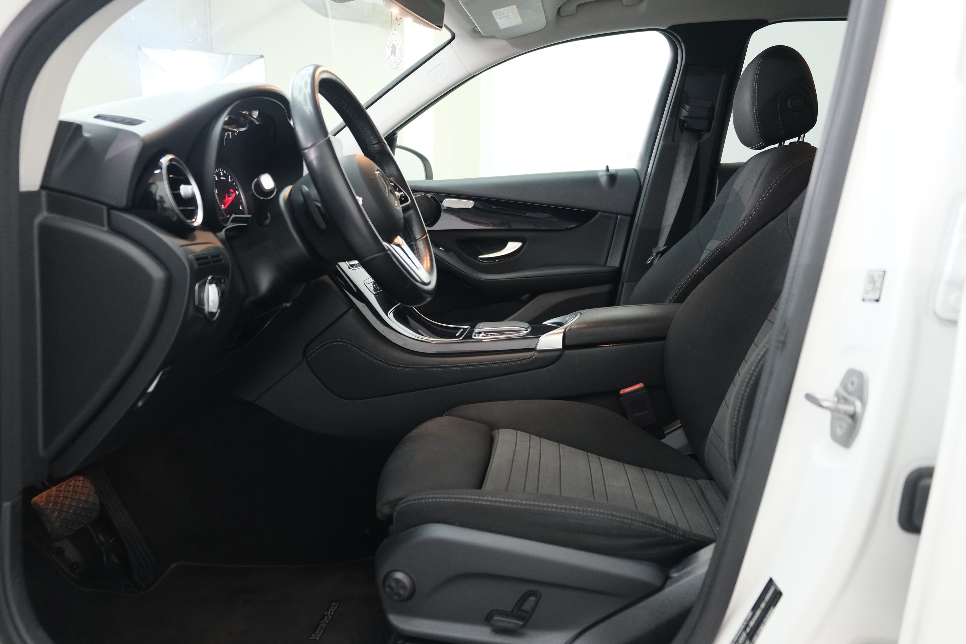 Mercedes Benz GLC 200 Bild 22