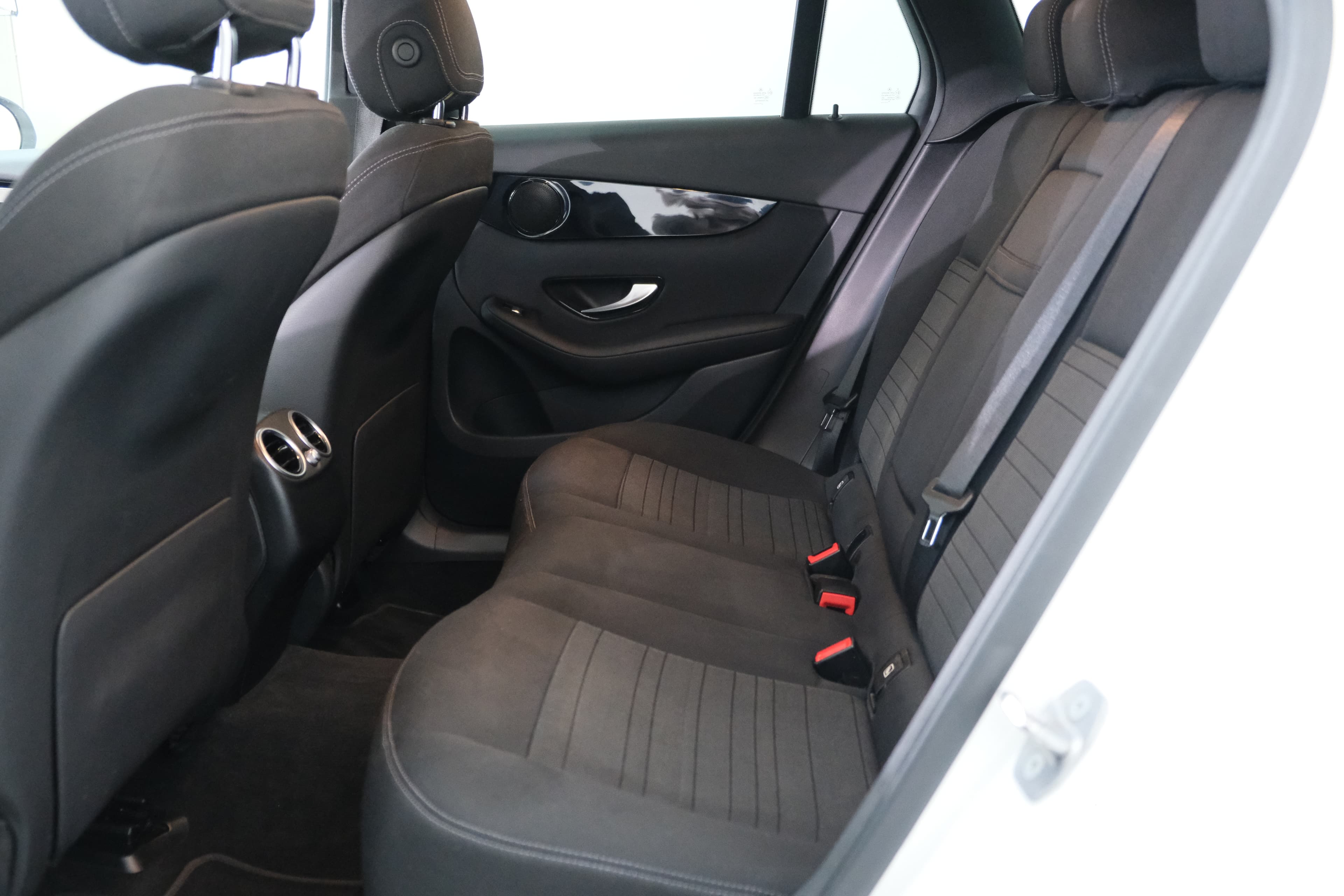 Mercedes Benz GLC 200 Bild 27