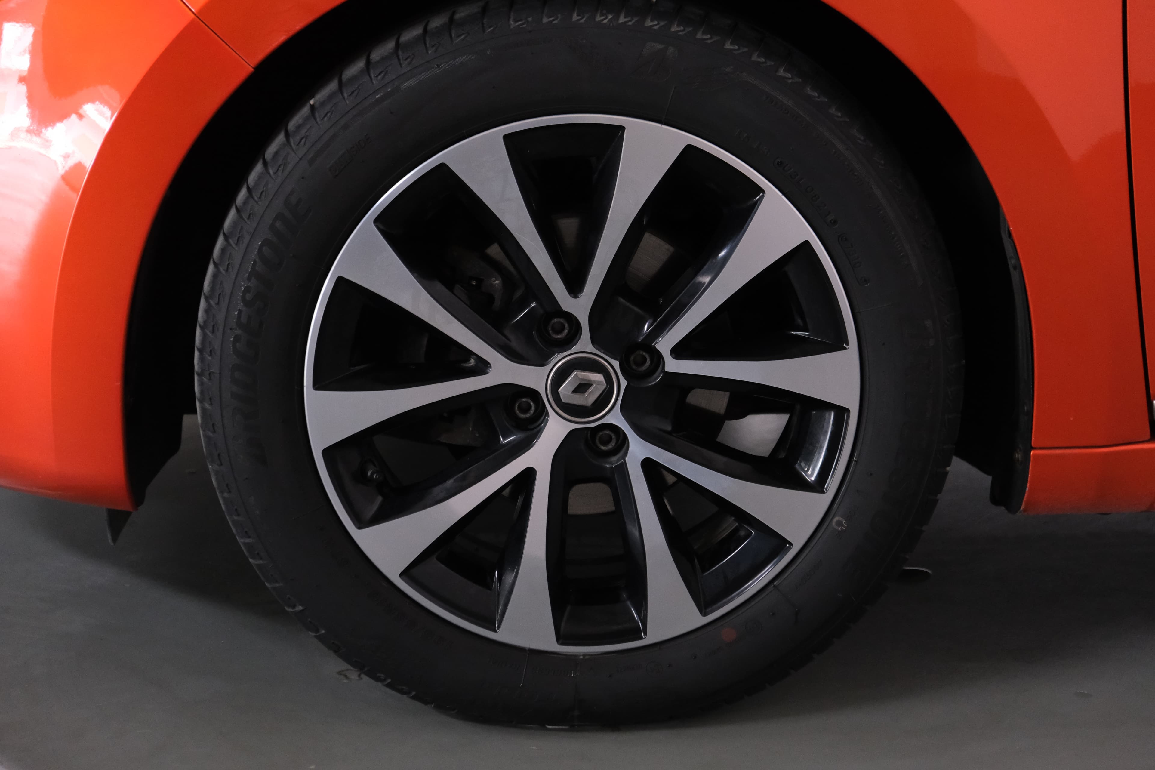 Renault Clio Bild 10
