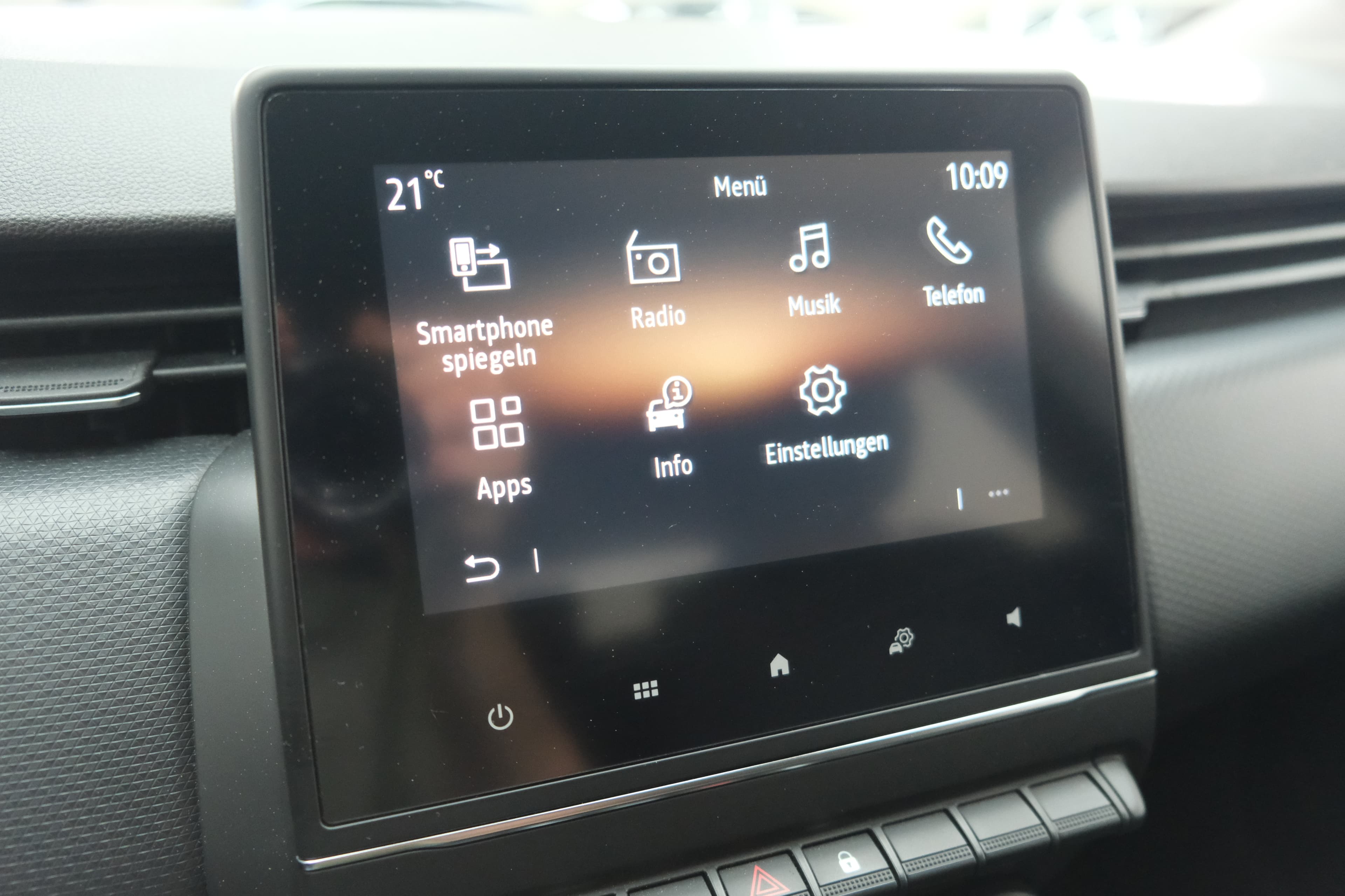 Renault Clio Bild 16