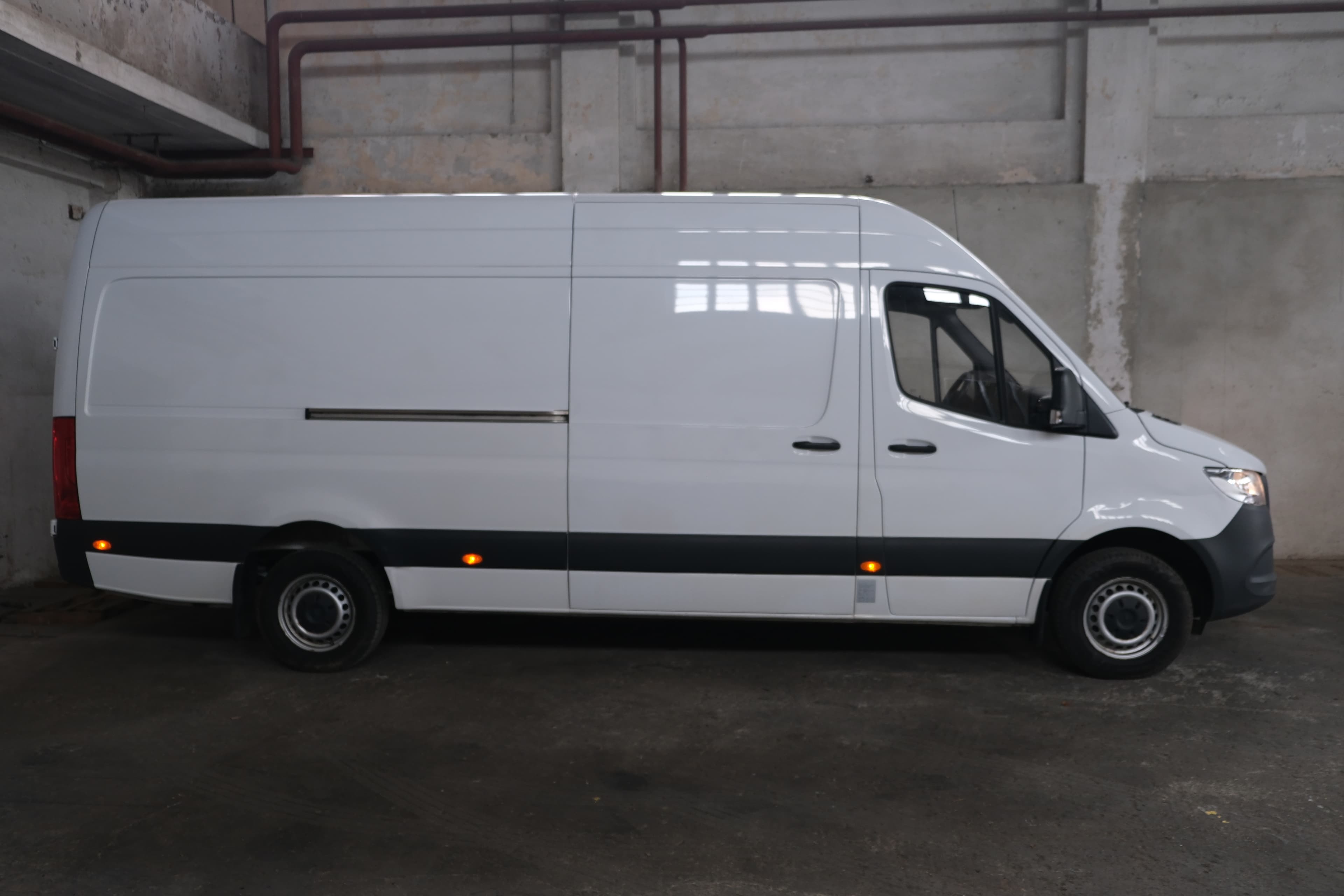 Mercedes Benz Sprinter Bild 8