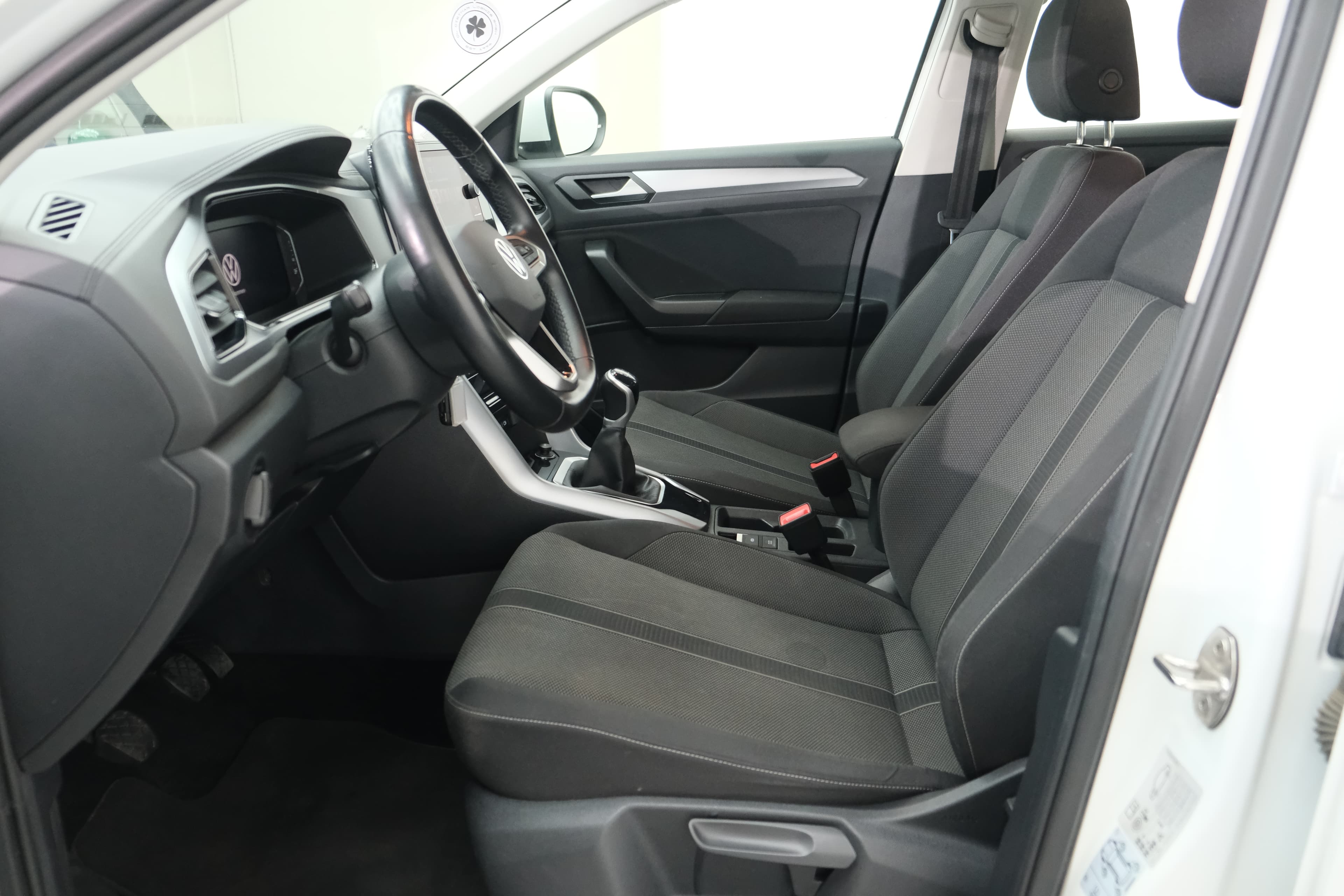 Volkswagen T-Roc Bild 19