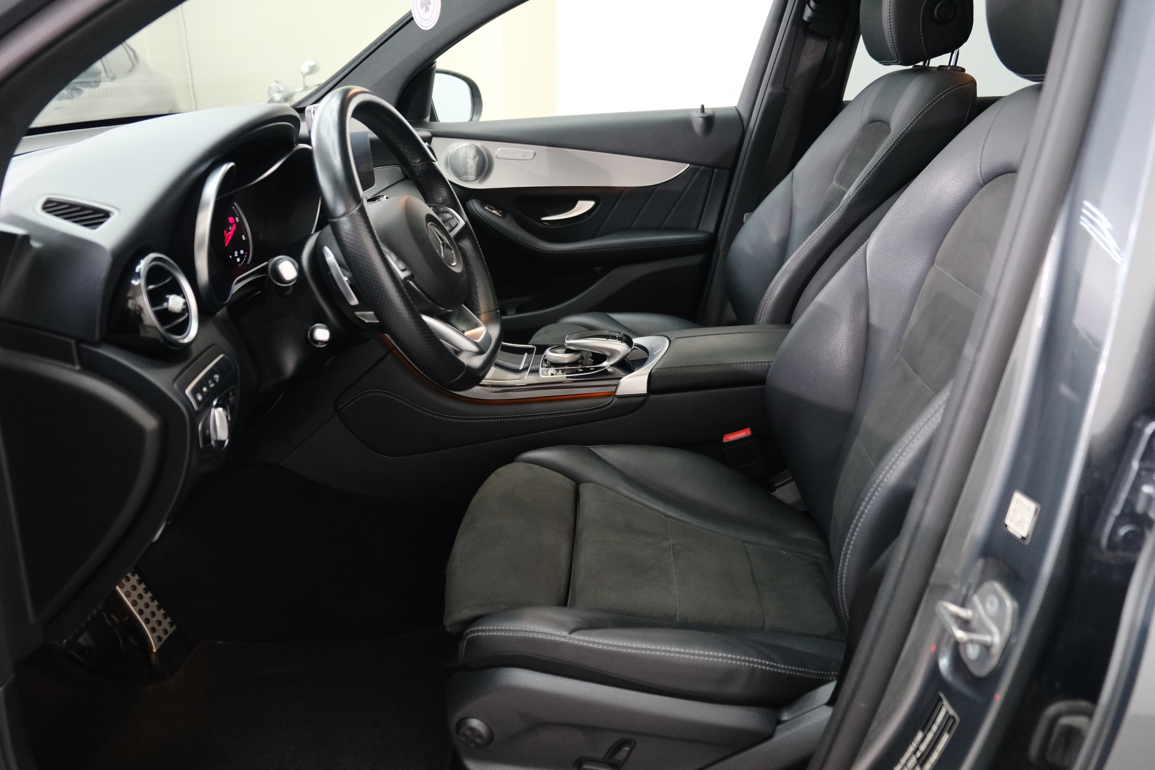 Mercedes Benz GLC 220d Coupé Bild 22
