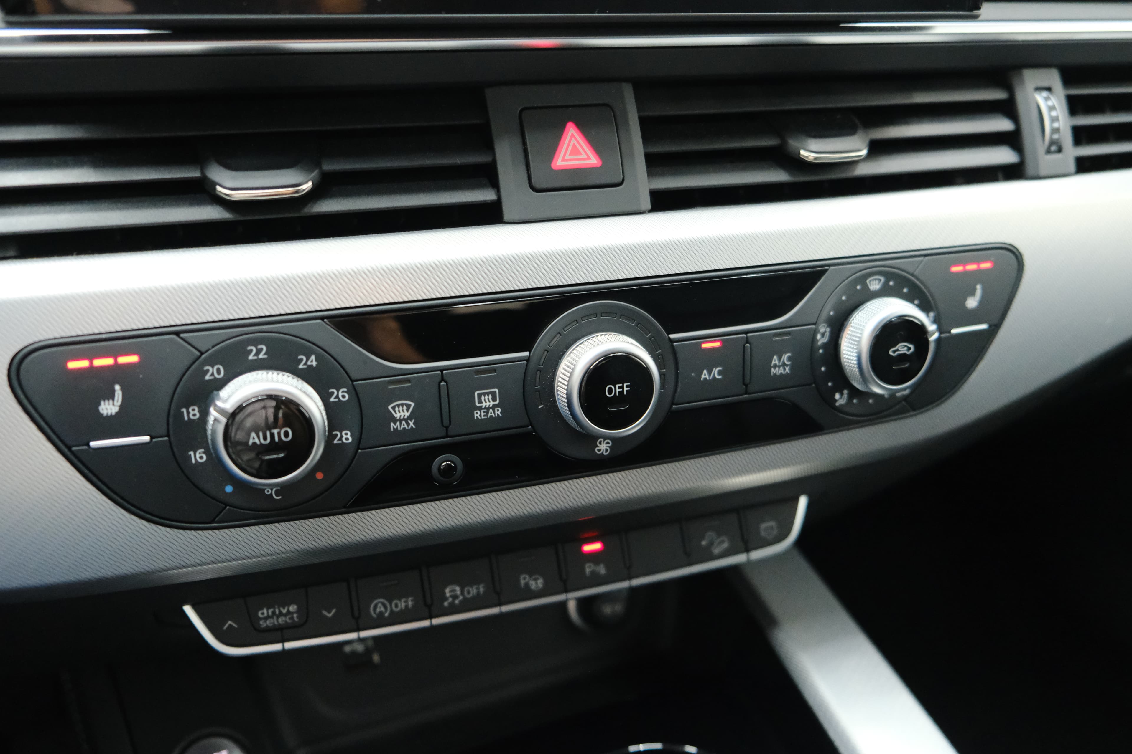 Audi A4 Allroad Bild 27