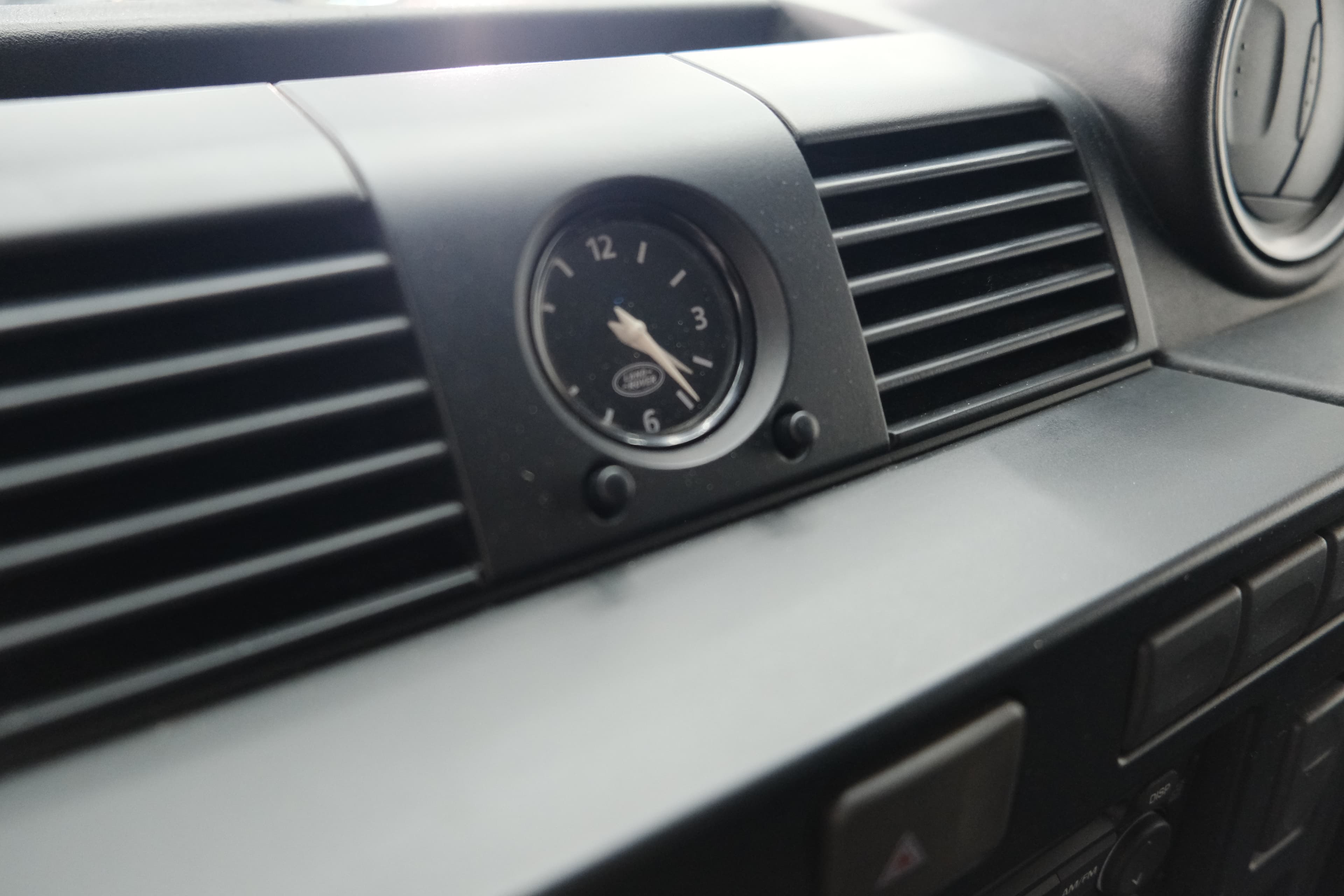 Land Rover Defender Bild 16