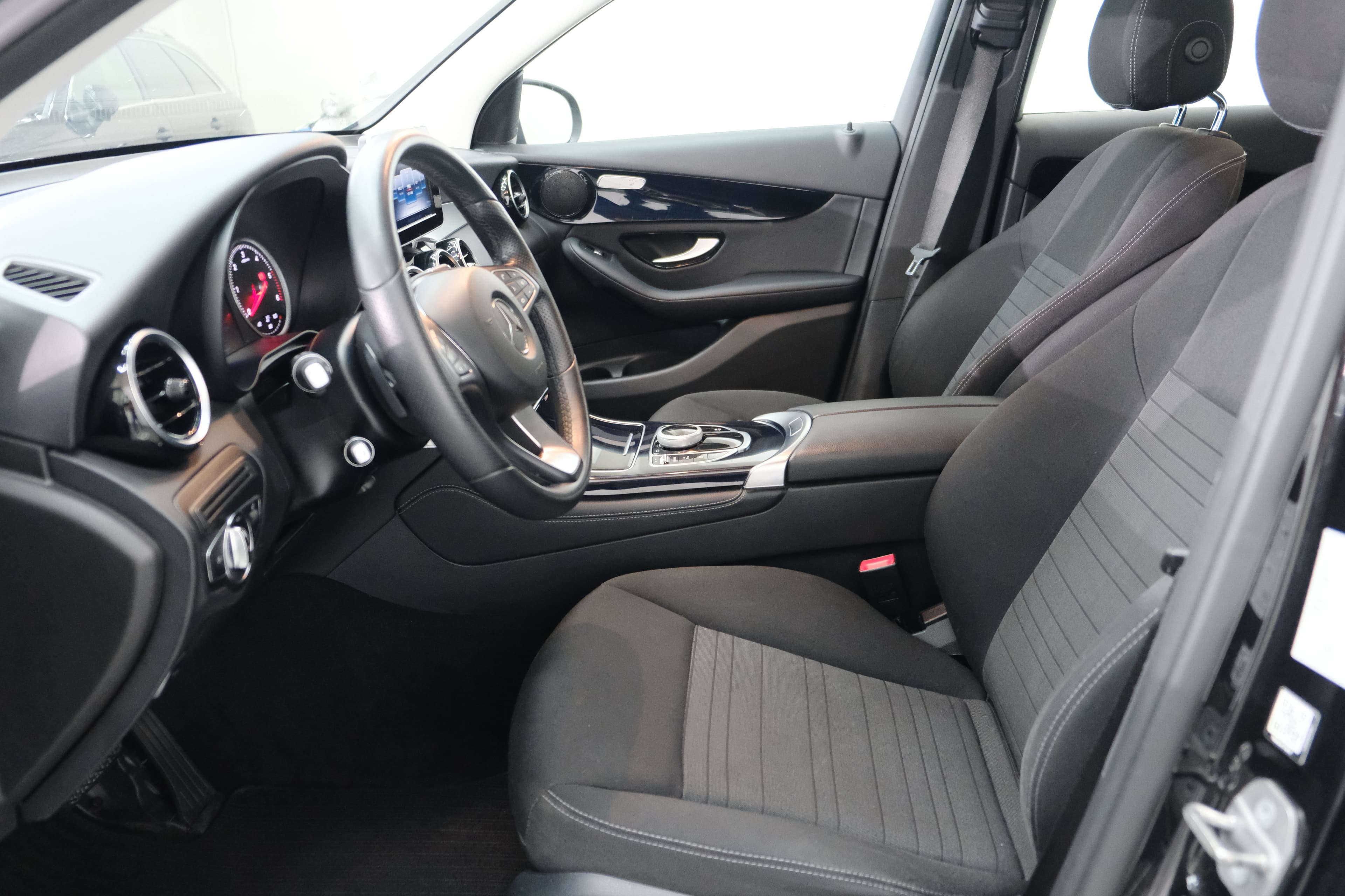 Mercedes Benz GLC Bild 22