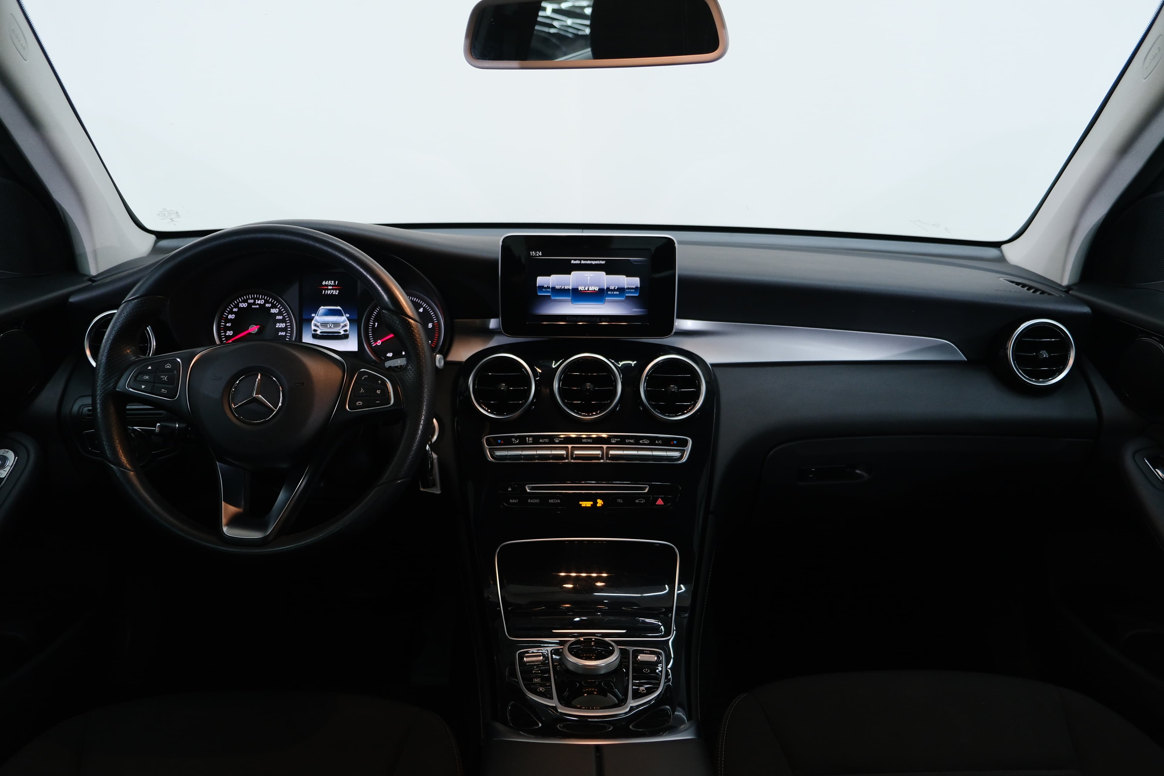 Mercedes Benz GLC Bild 14