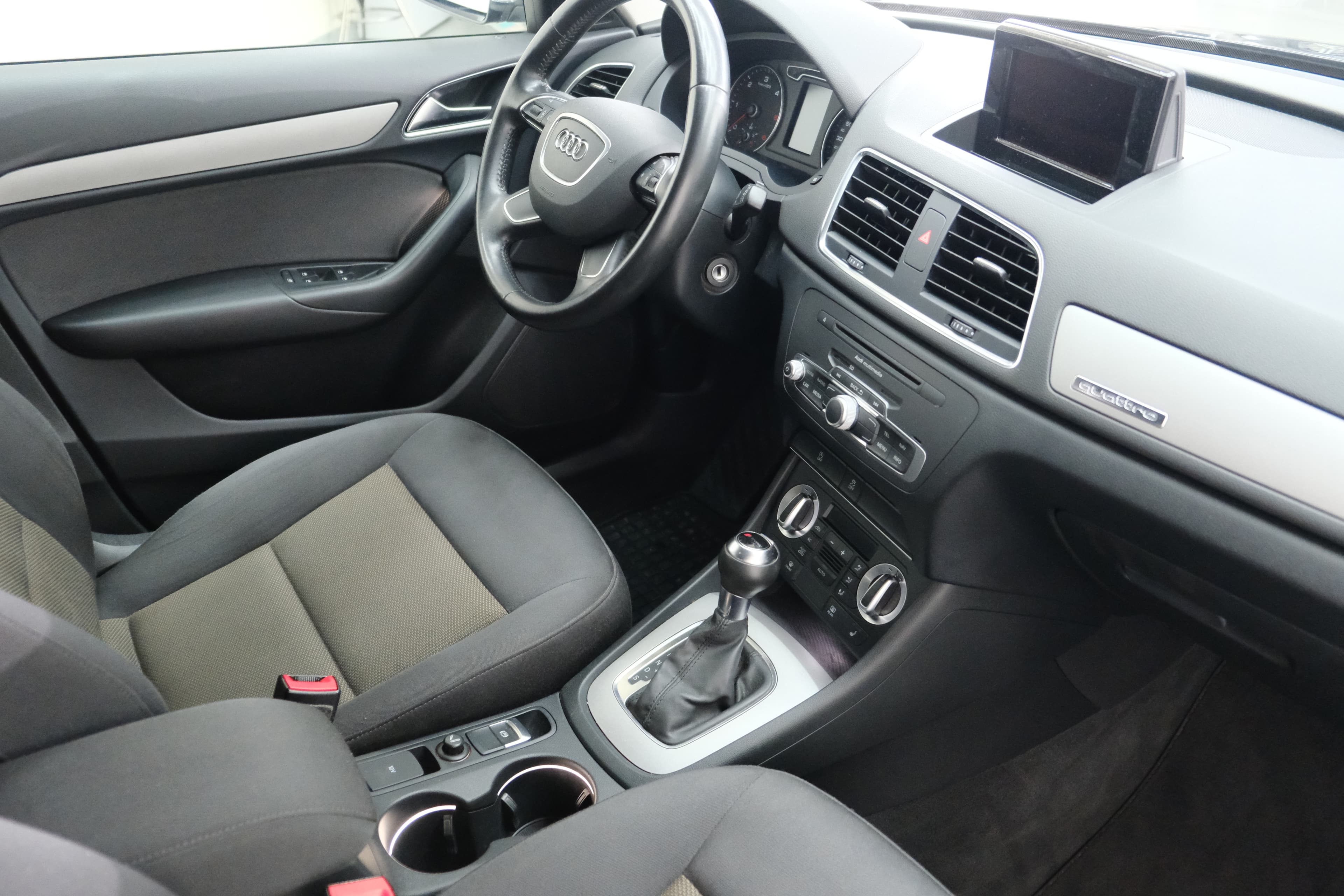 Audi Q3 Bild 13