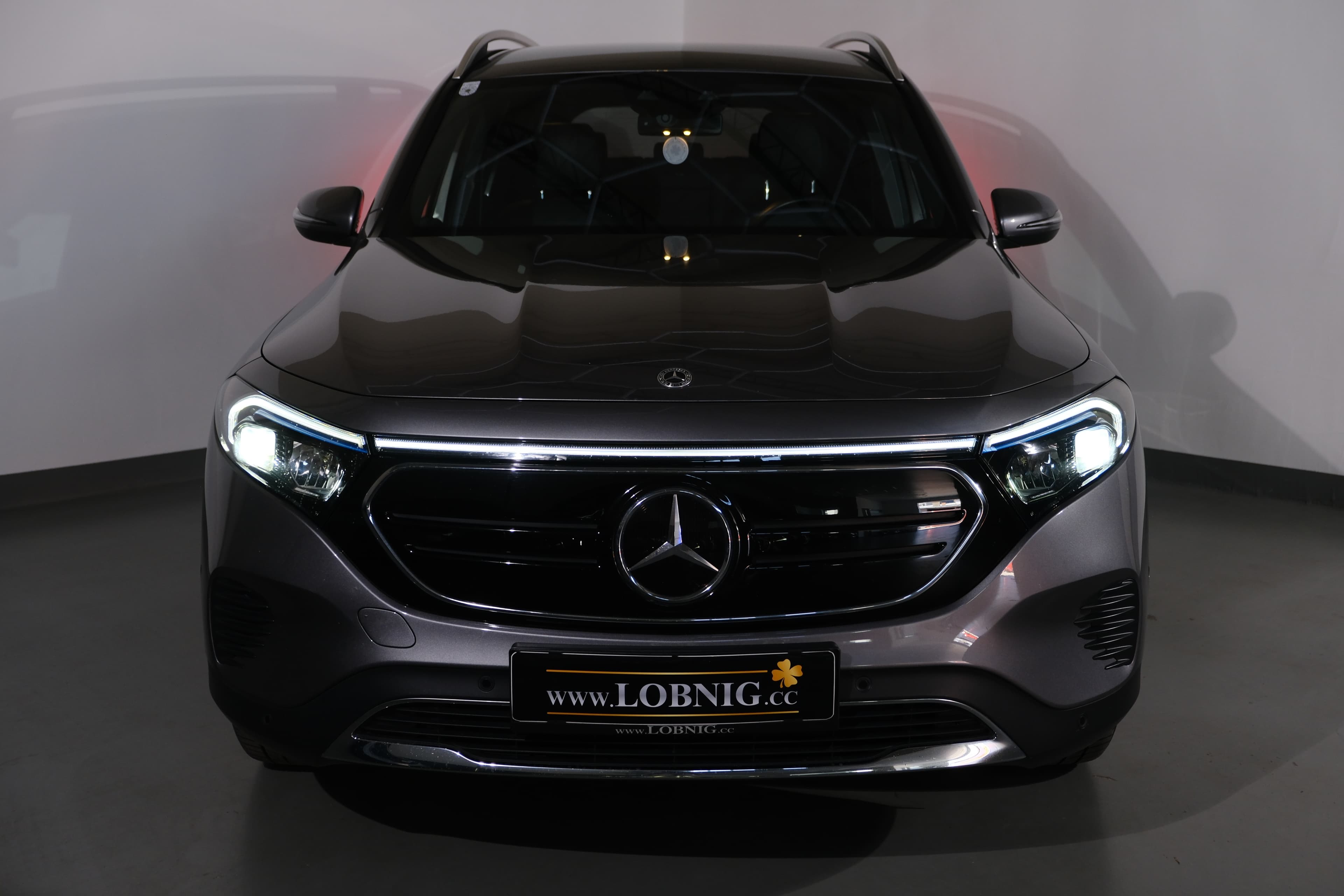 Mercedes Benz EQB Bild 3
