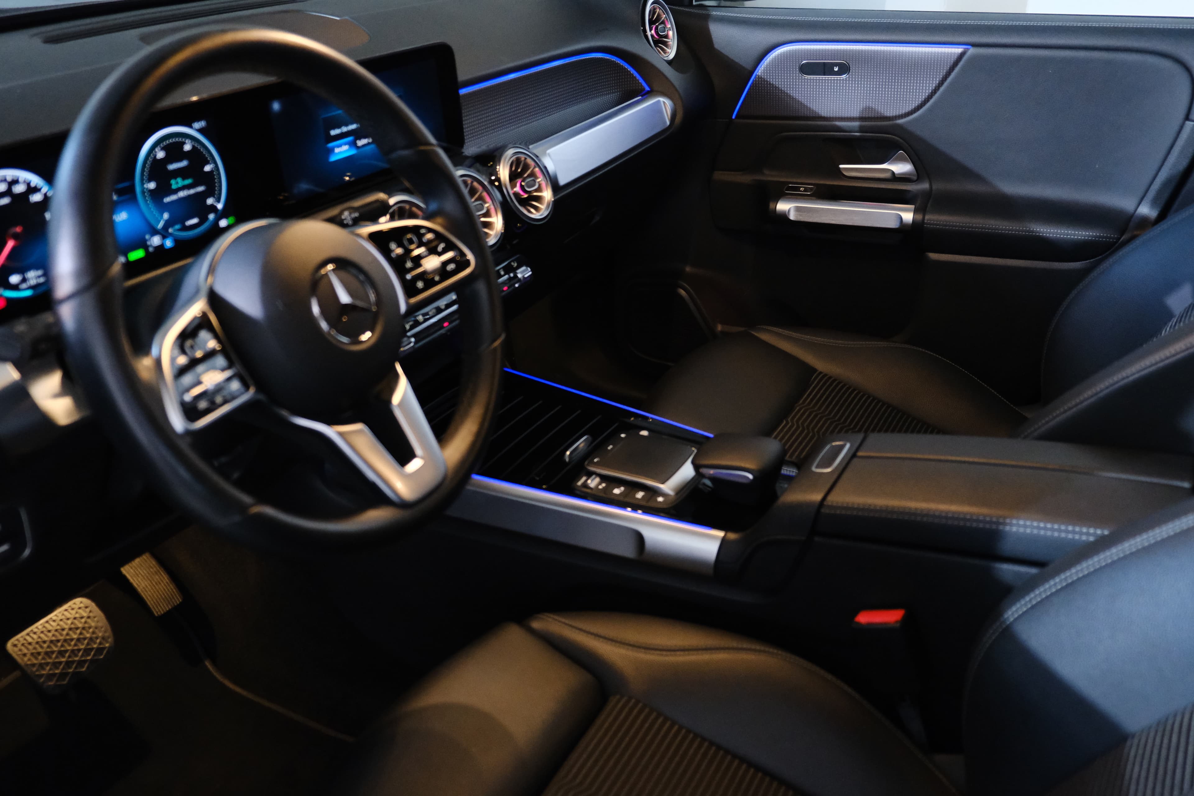Mercedes Benz EQB Bild 16