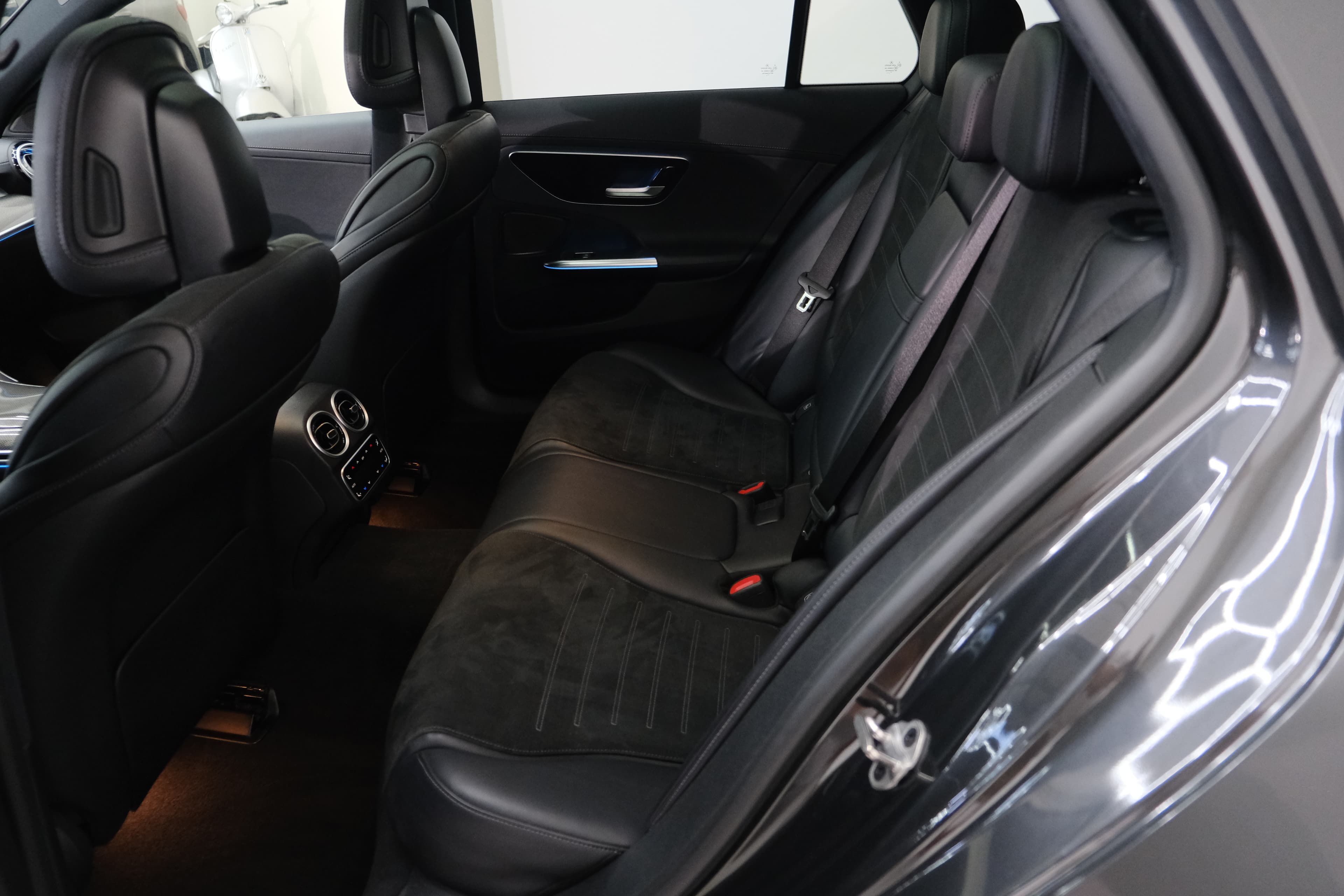 Mercedes Benz C-Klasse Bild 30