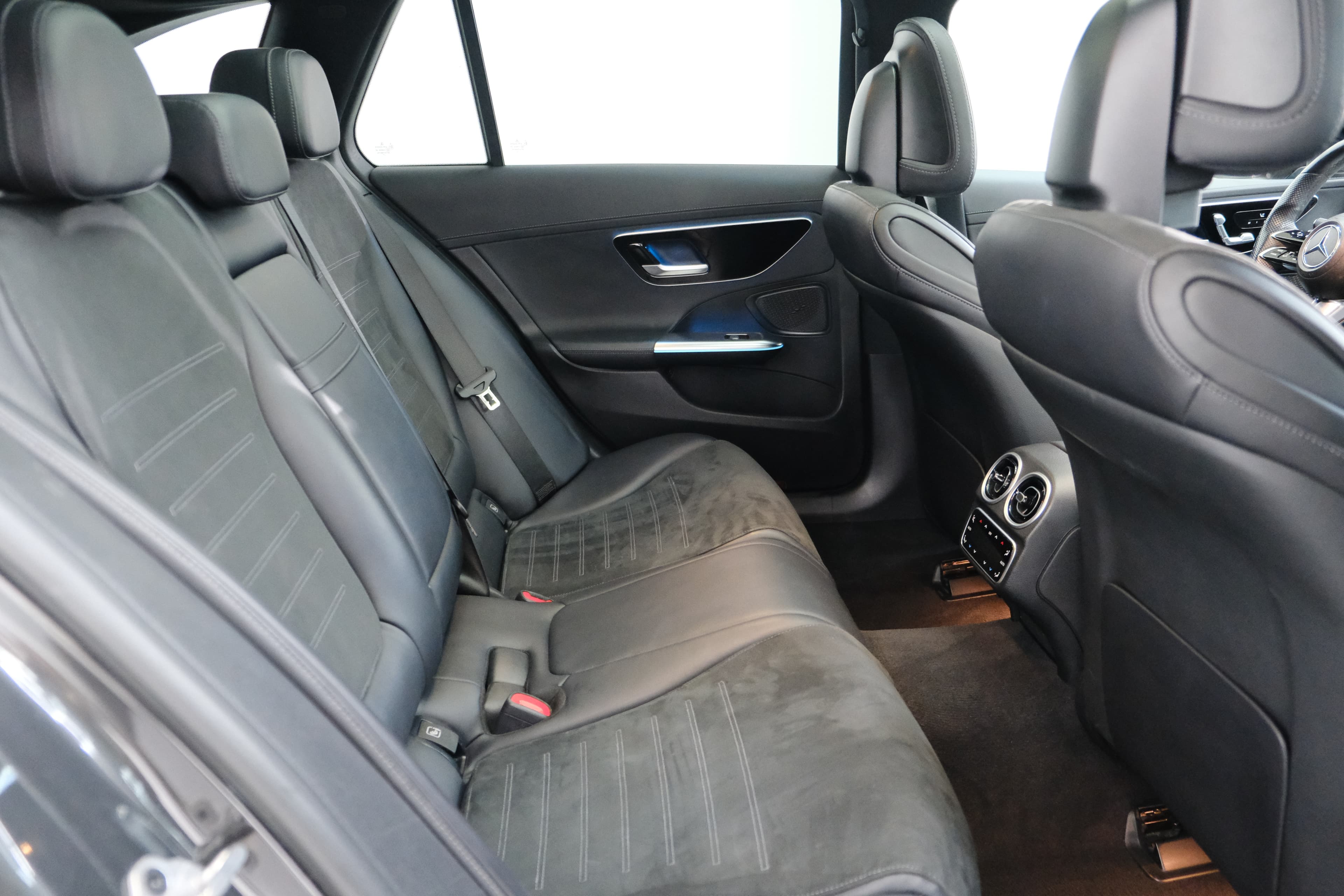 Mercedes Benz C-Klasse Bild 31