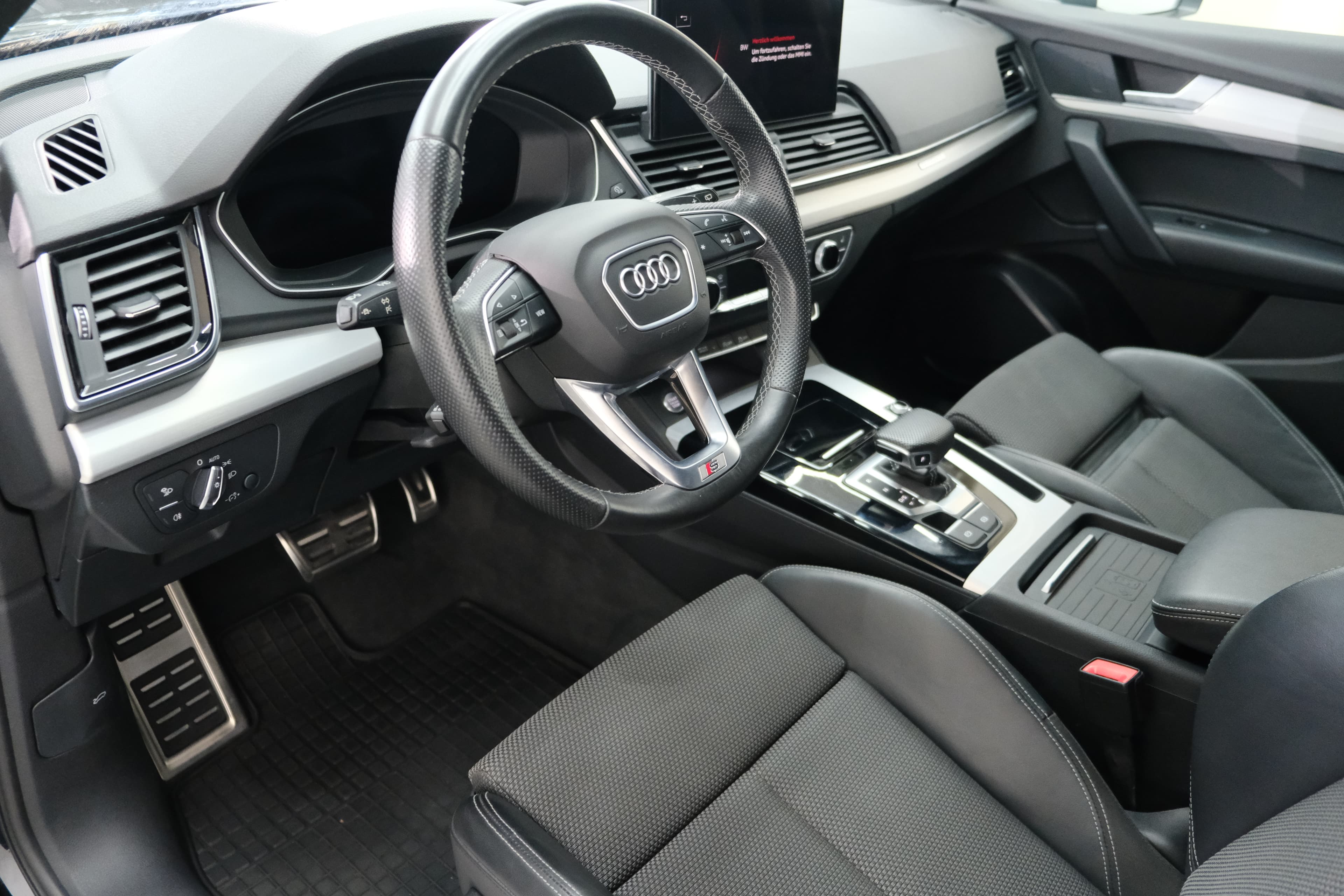 Audi Q5 Bild 21