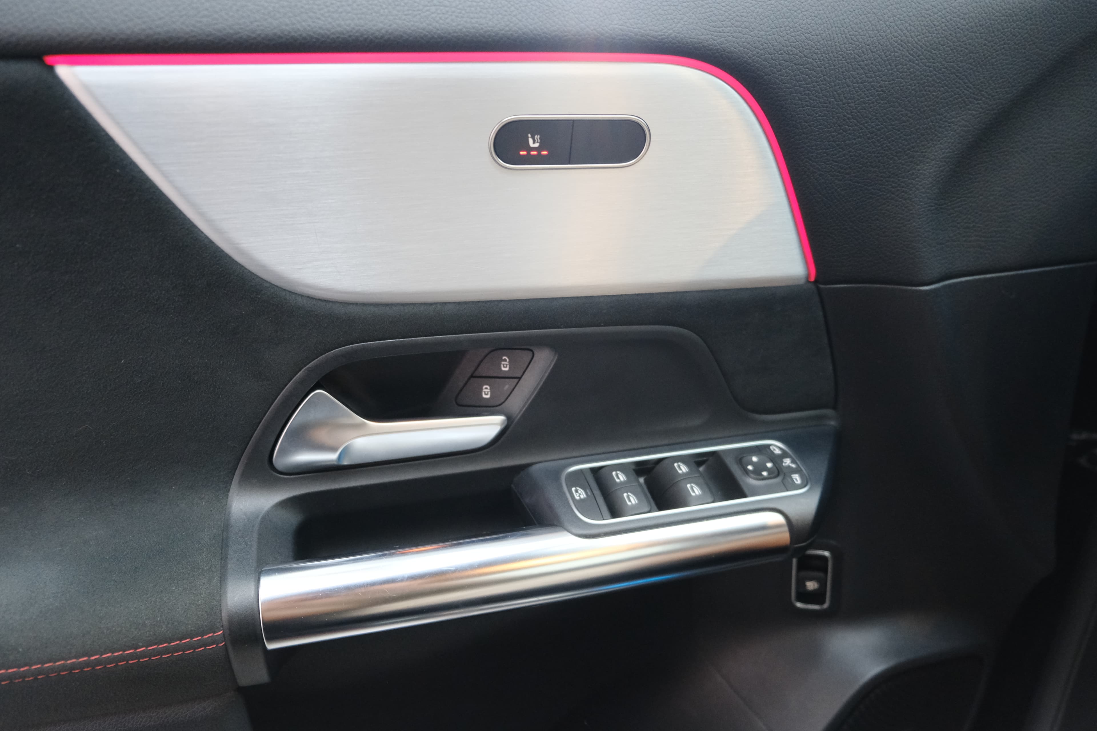 Mercedes Benz EQA Bild 22