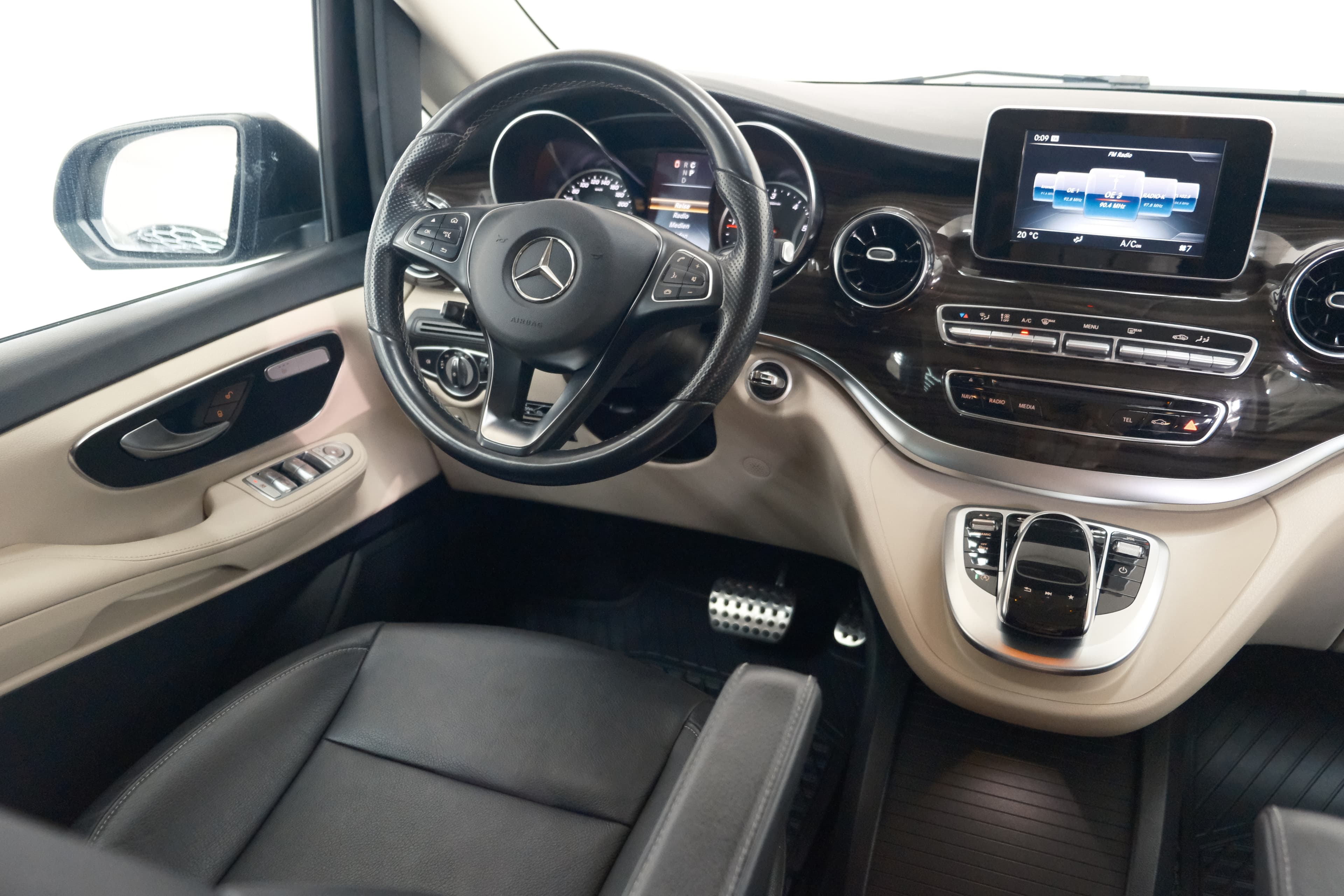 Mercedes Benz V- Klasse  Bild 13