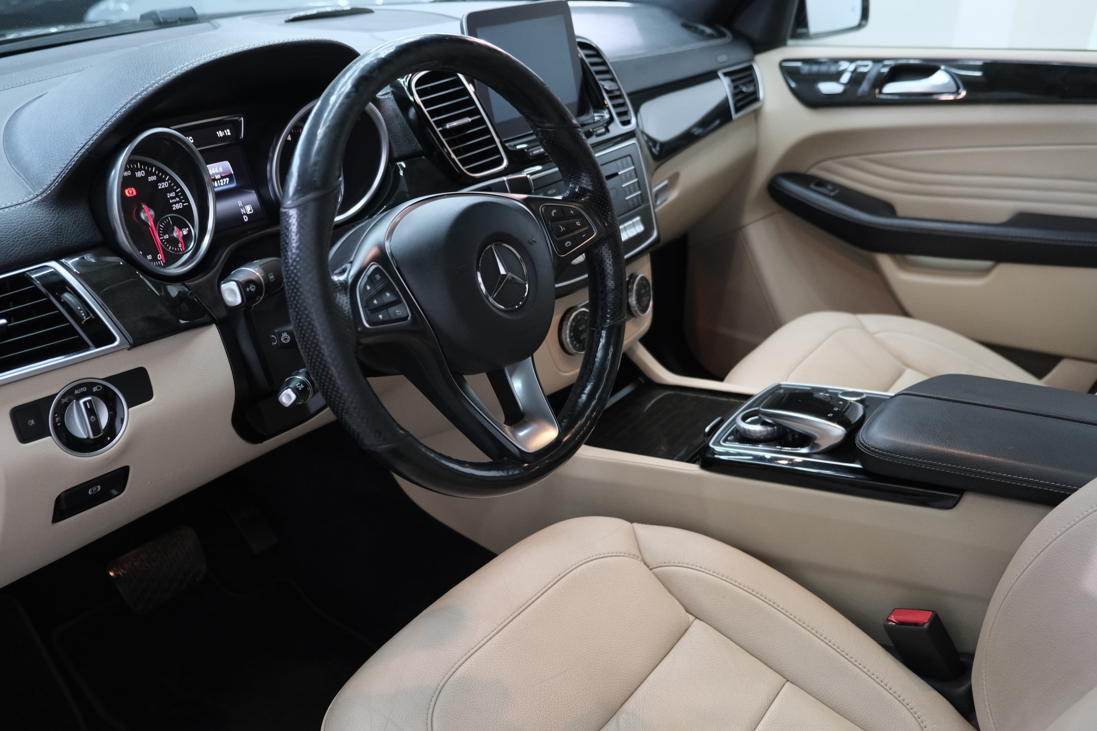 Mercedes Benz GLE Bild 28