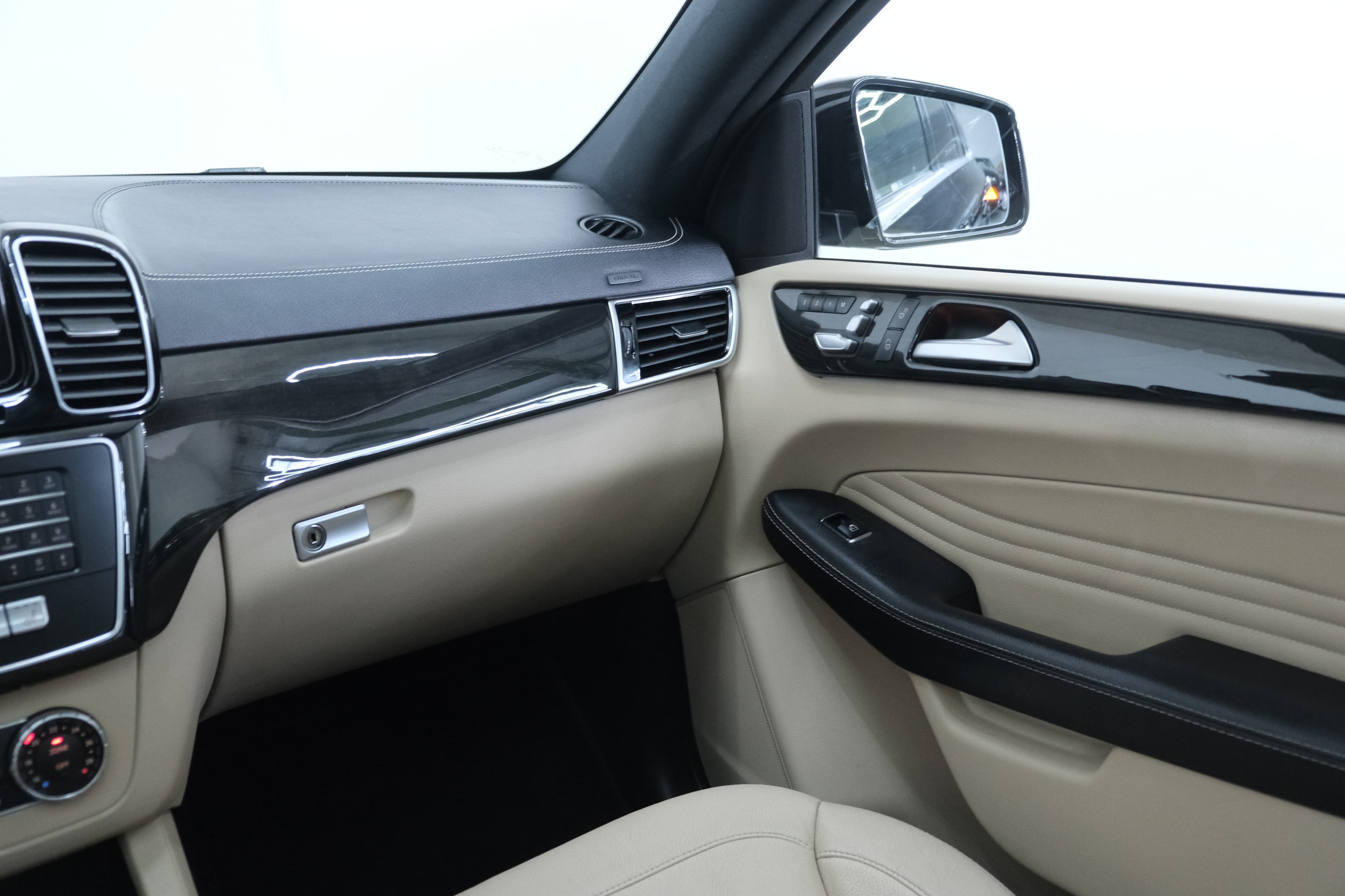 Mercedes Benz GLE Bild 16