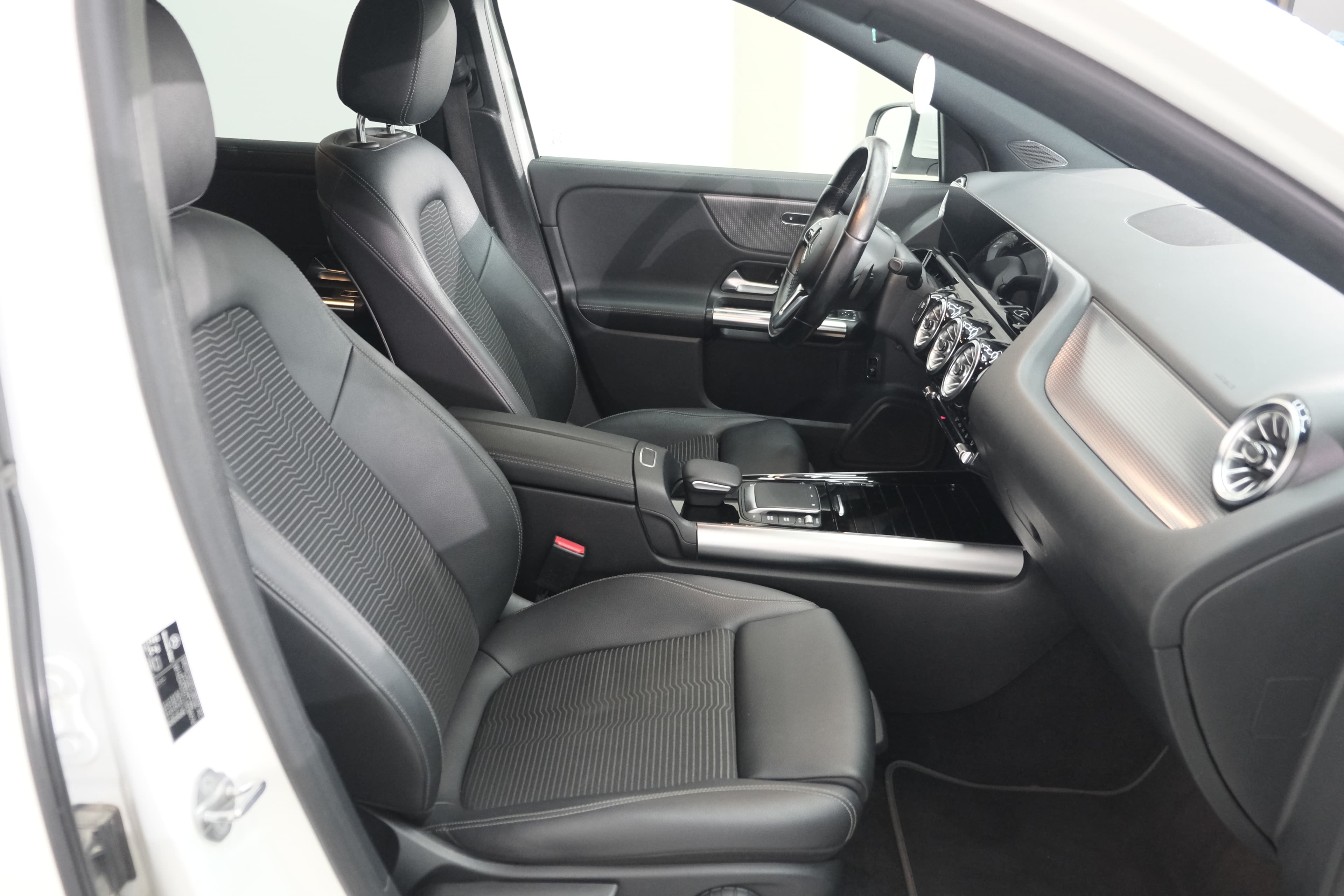 Mercedes Benz EQA  Bild 26