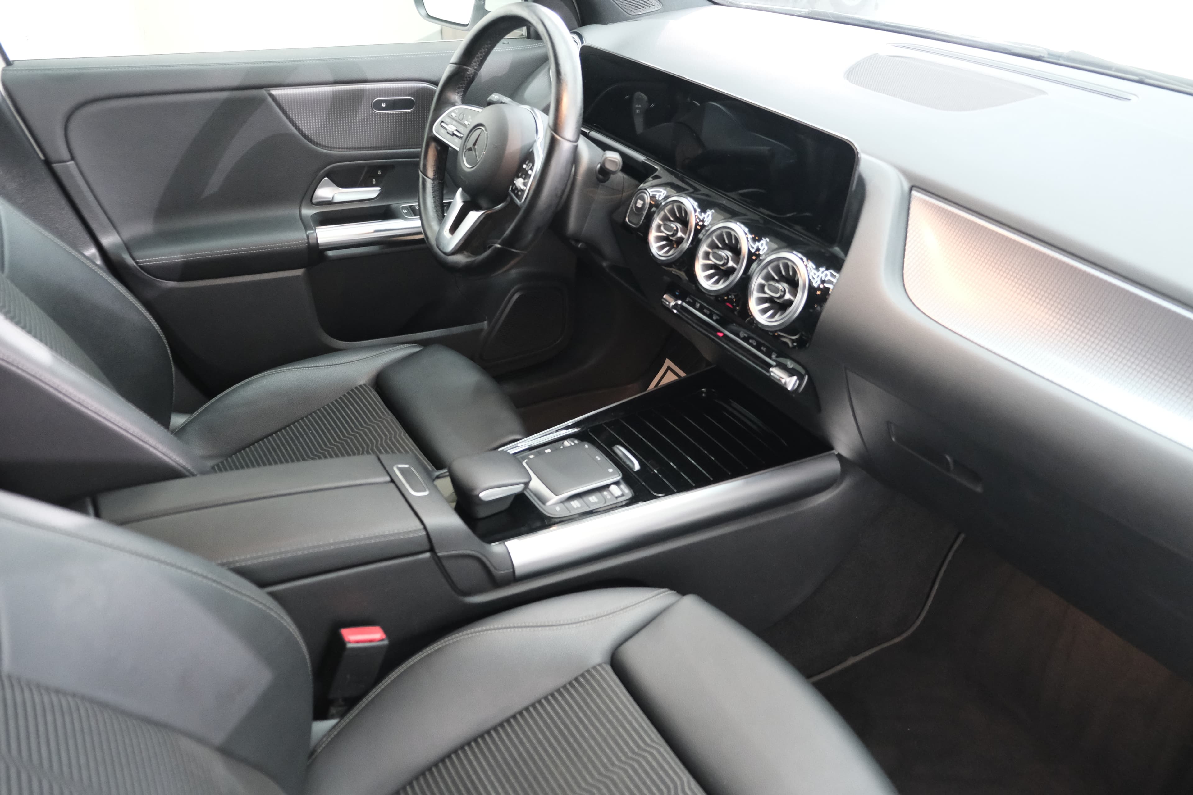 Mercedes Benz EQA  Bild 27