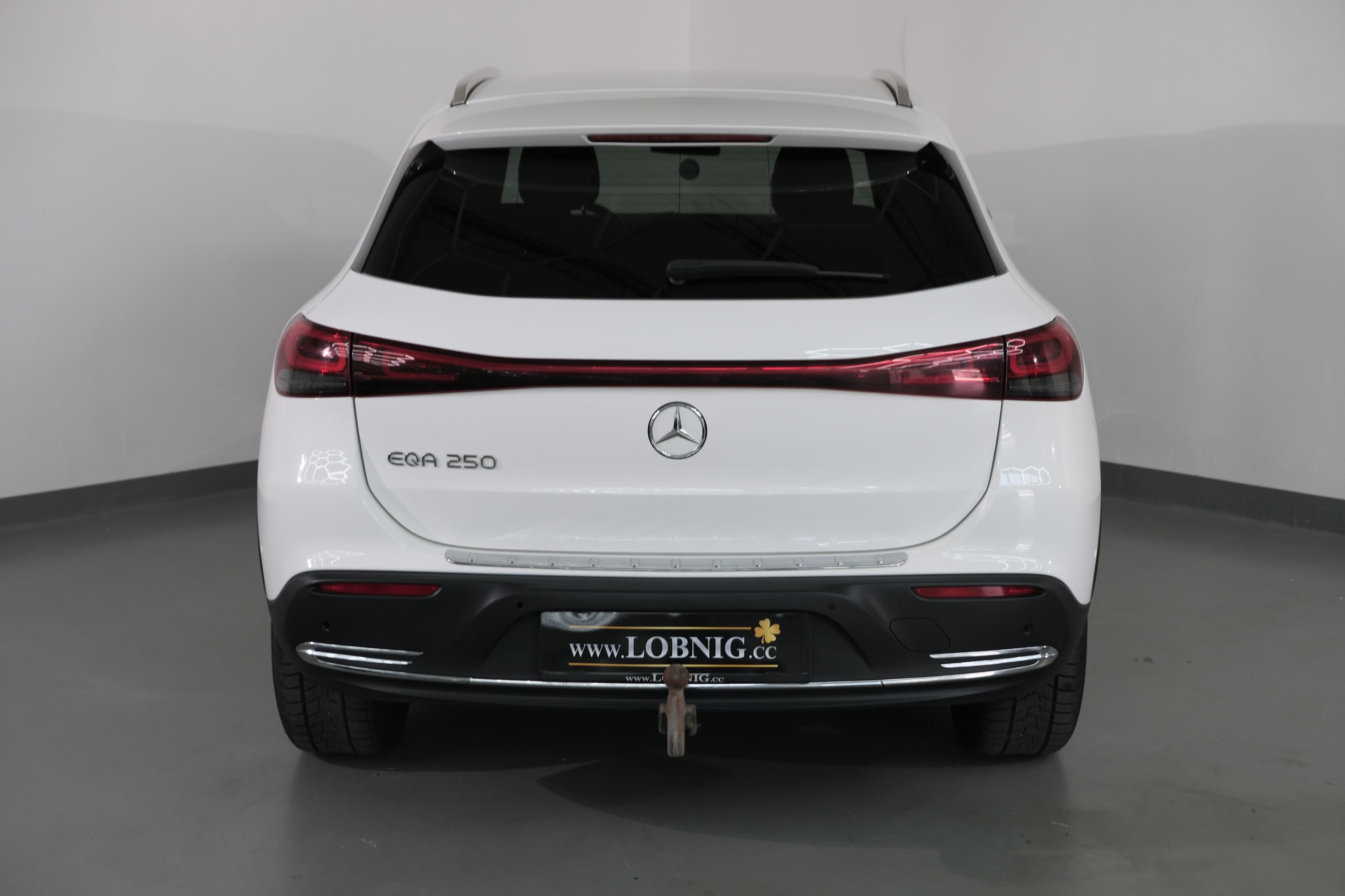 Mercedes Benz EQA  Bild 9