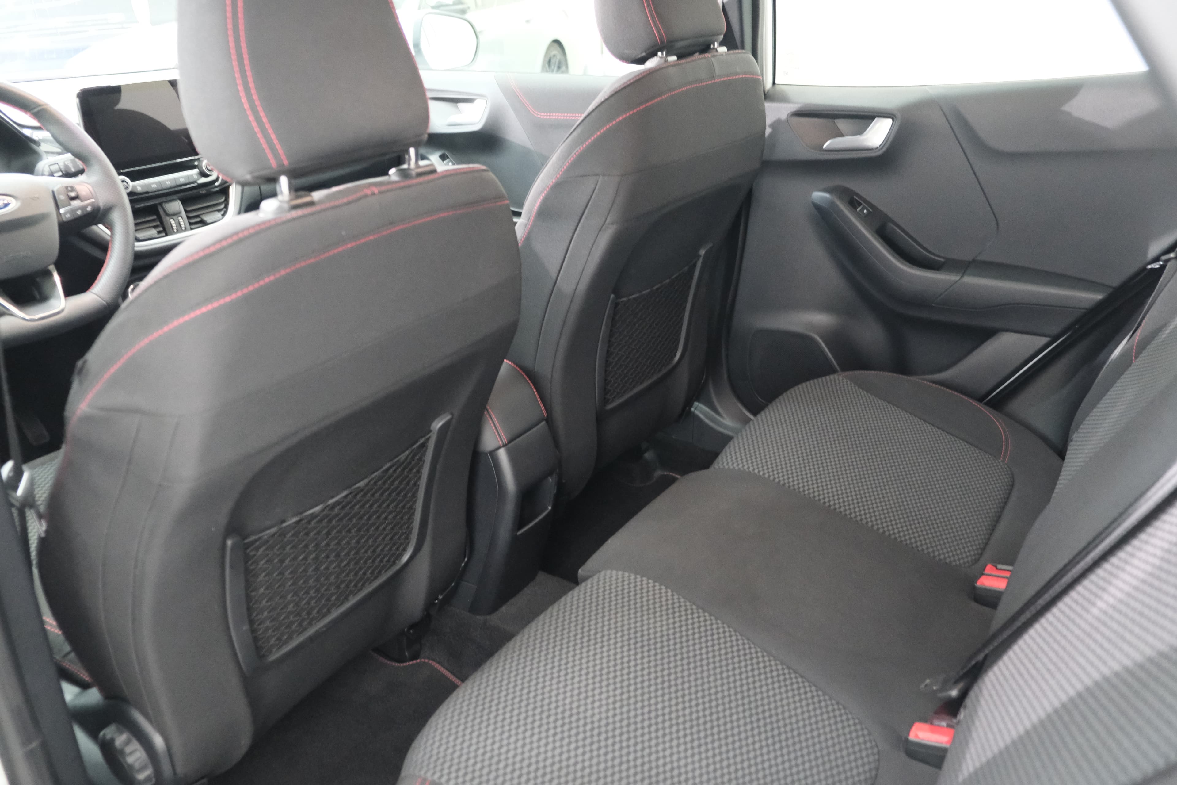 Ford Puma Bild 32