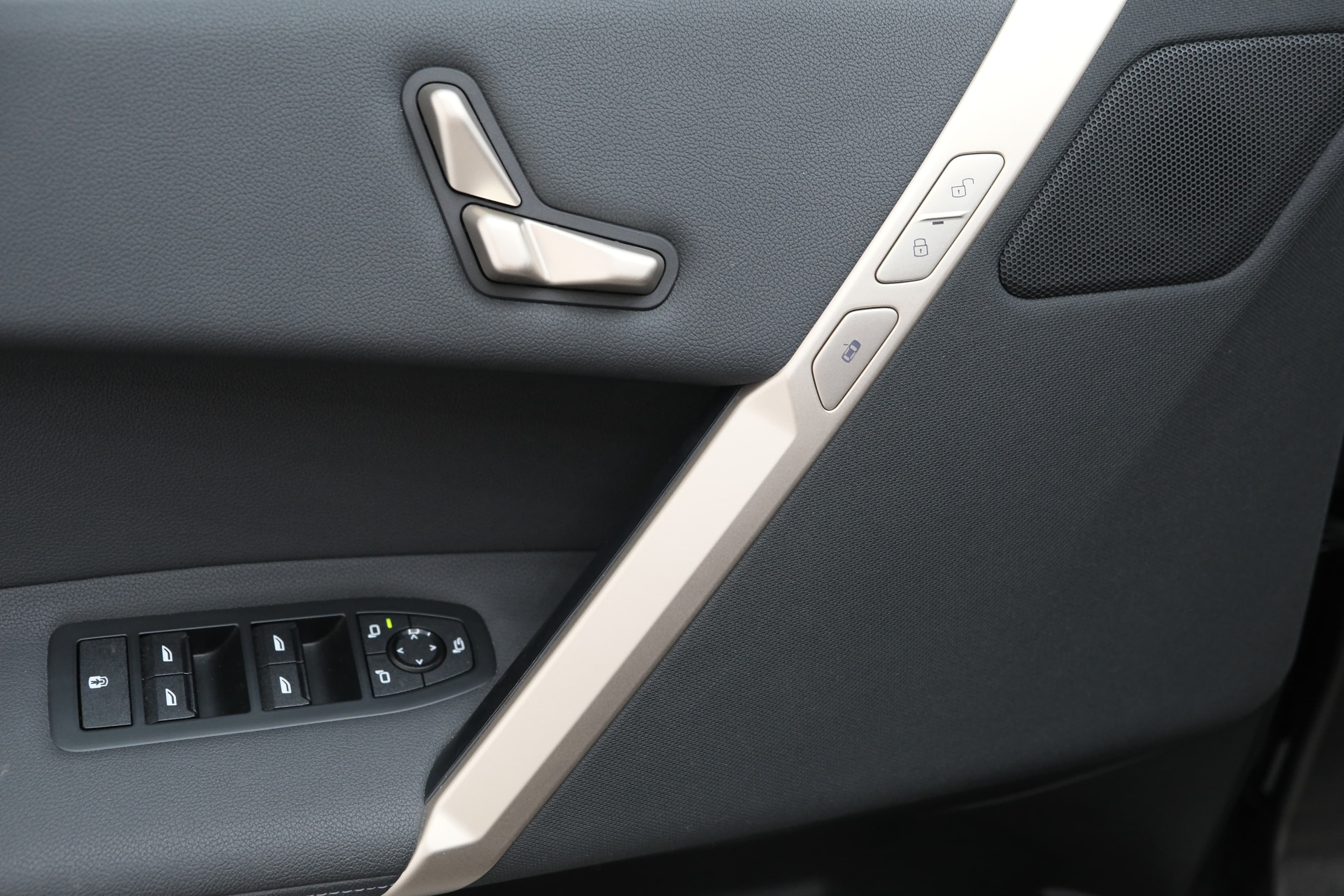 BMW iX Bild 31