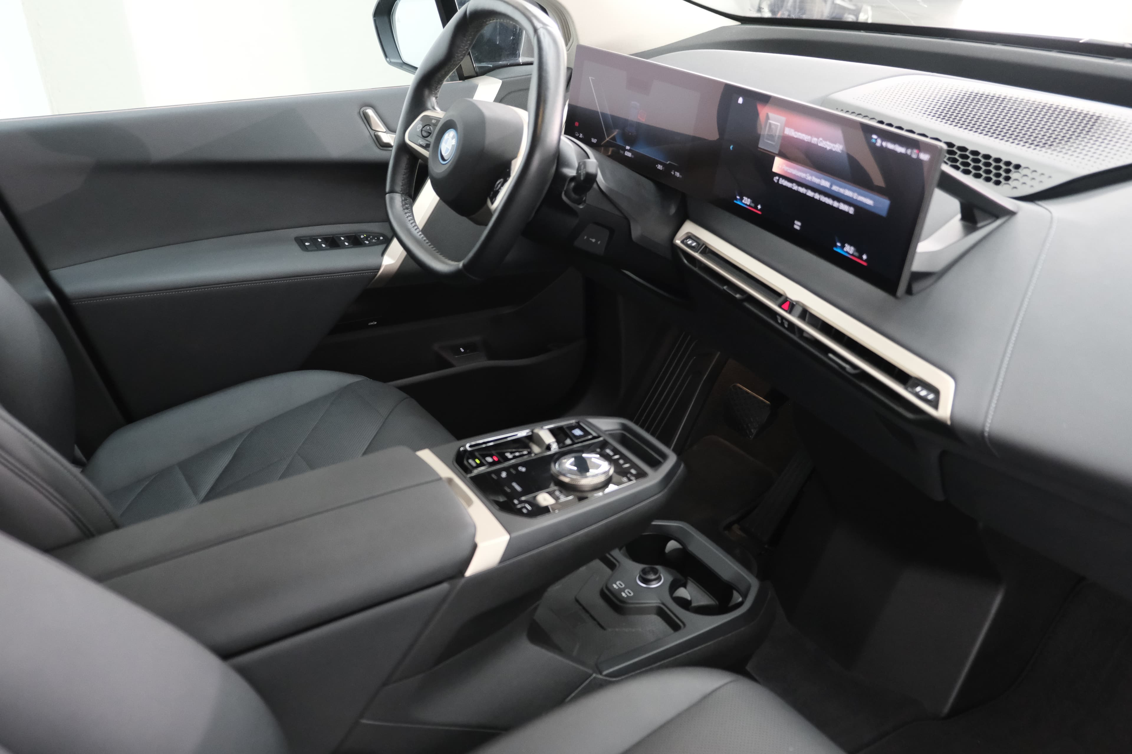 BMW iX Bild 29