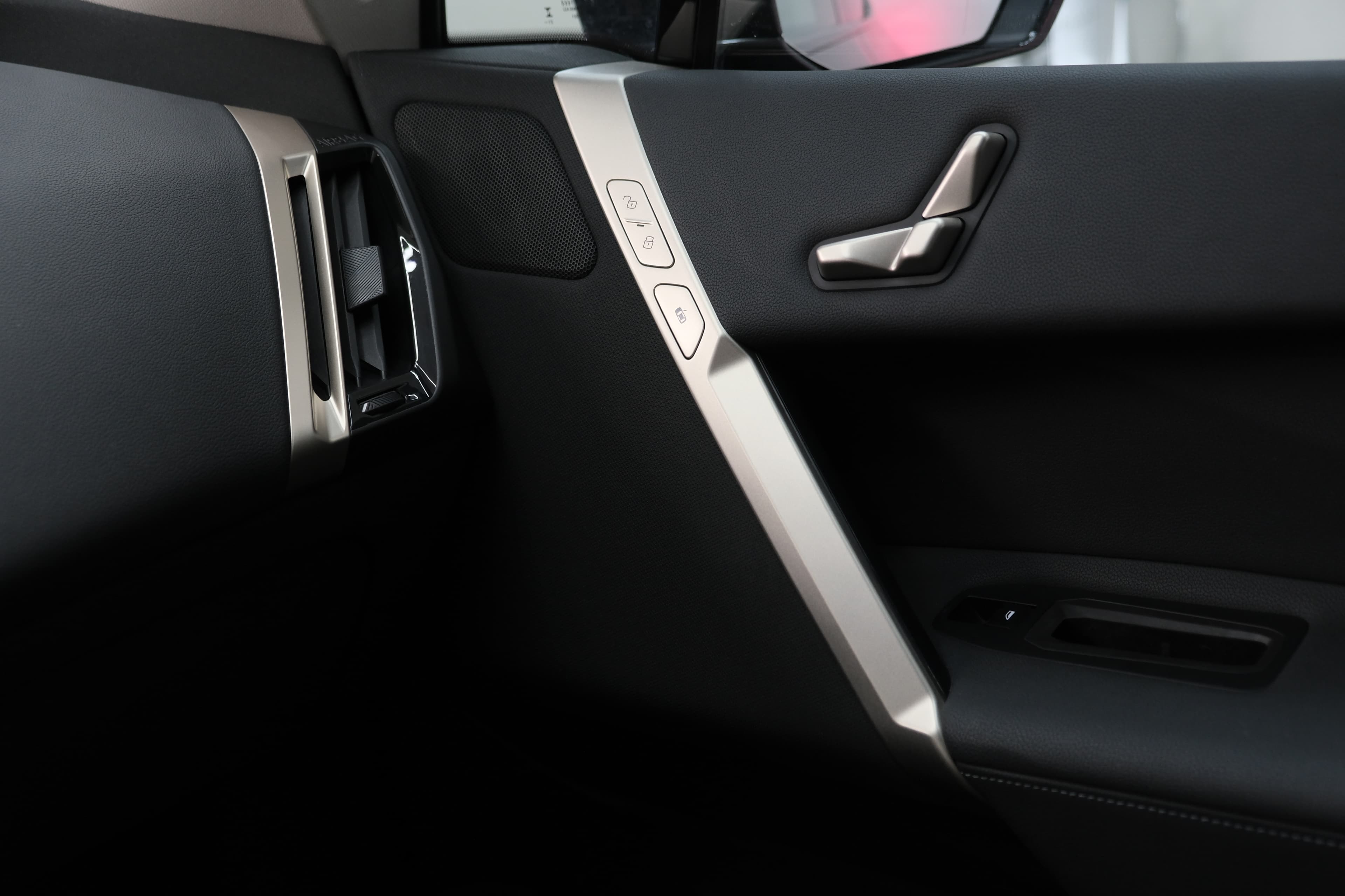 BMW iX Bild 32