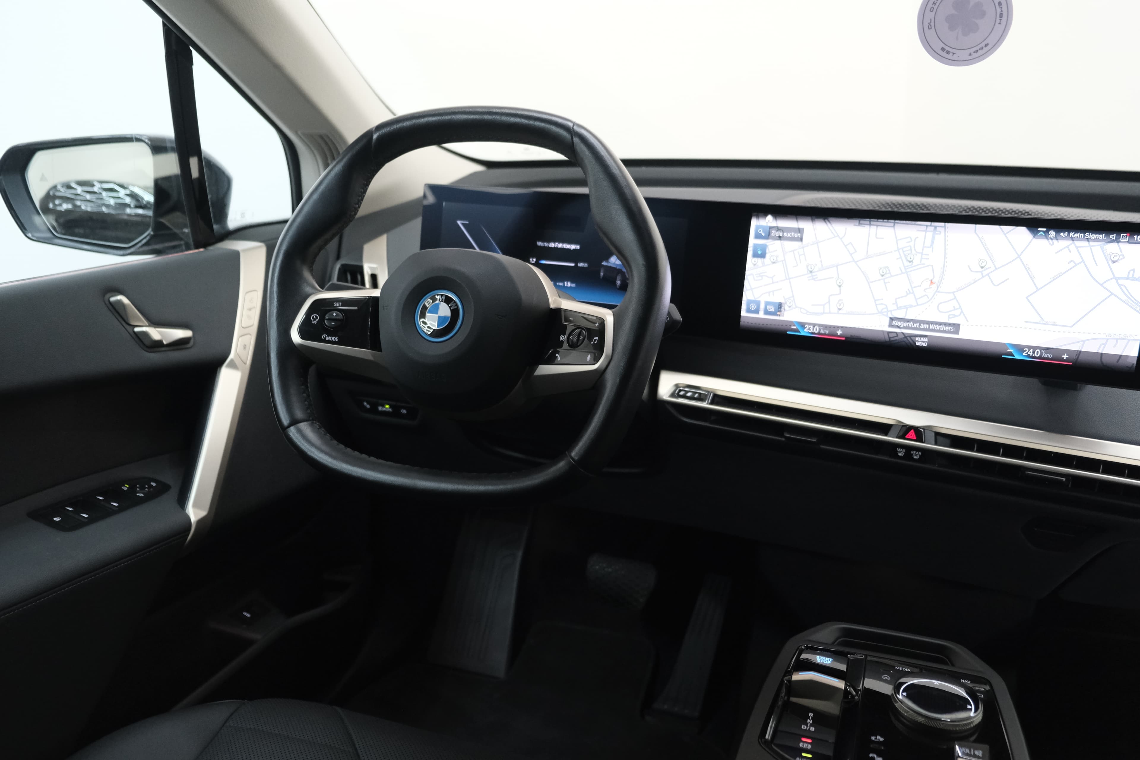 BMW iX Bild 20