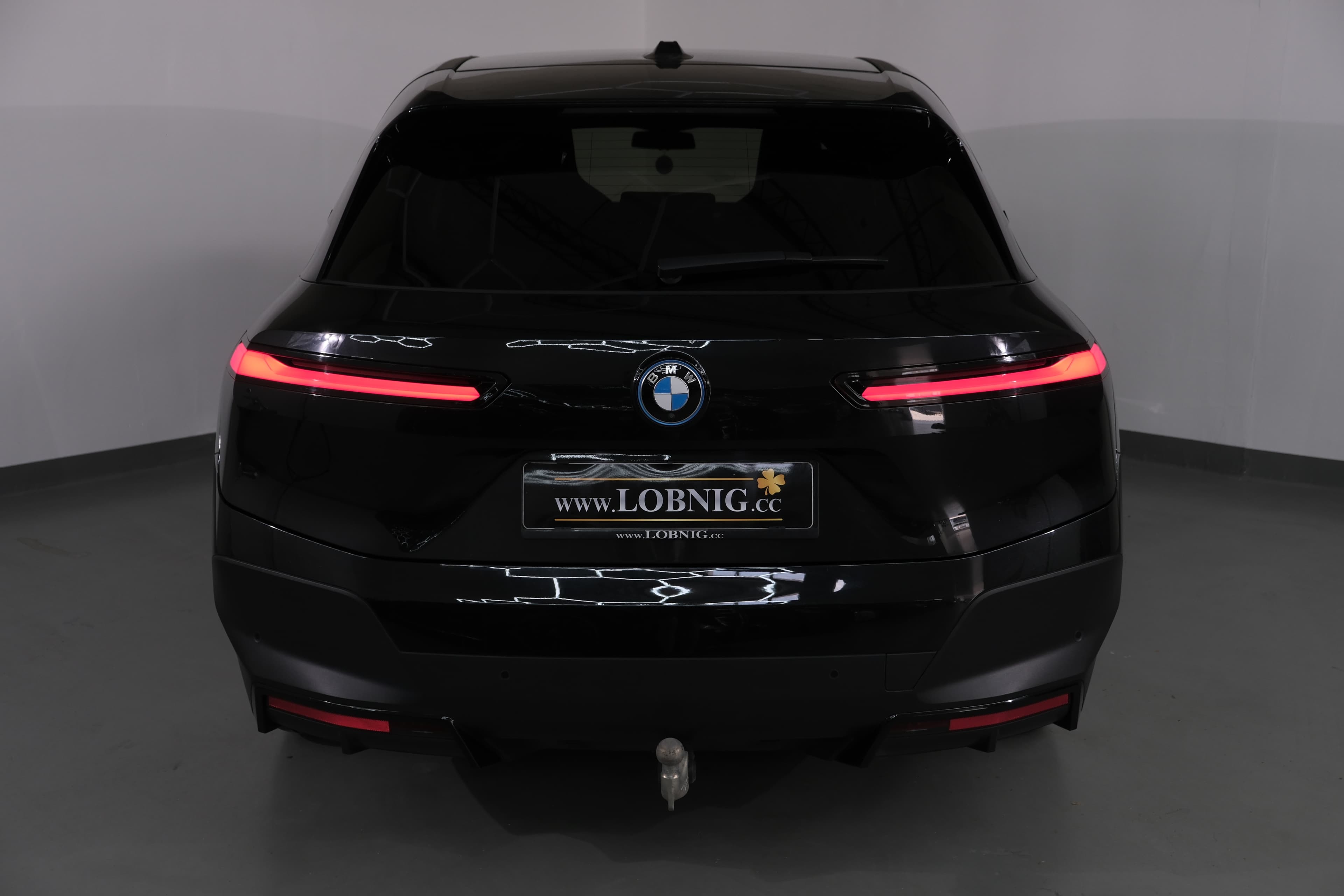 BMW iX Bild 12