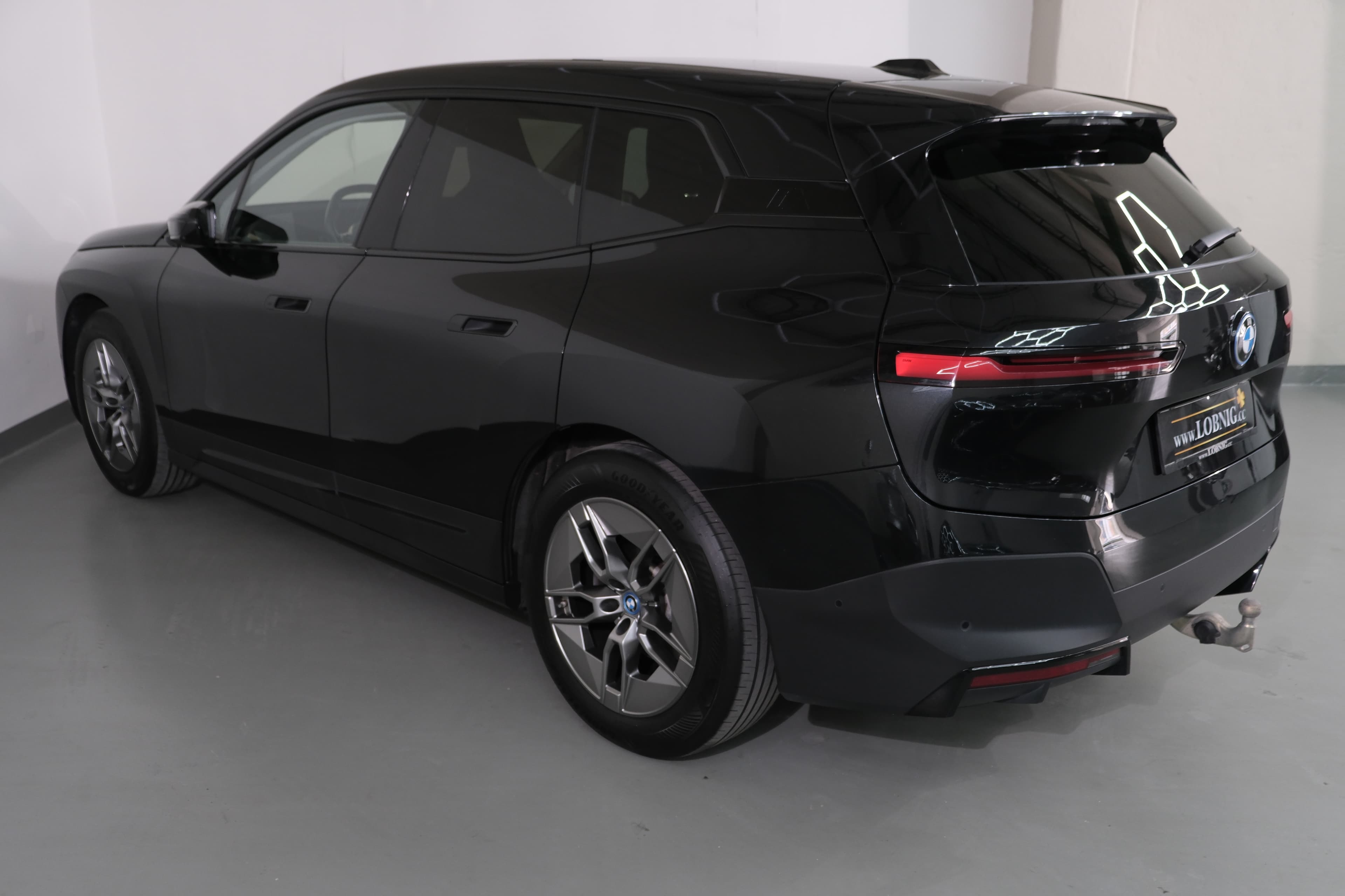 BMW iX Bild 13