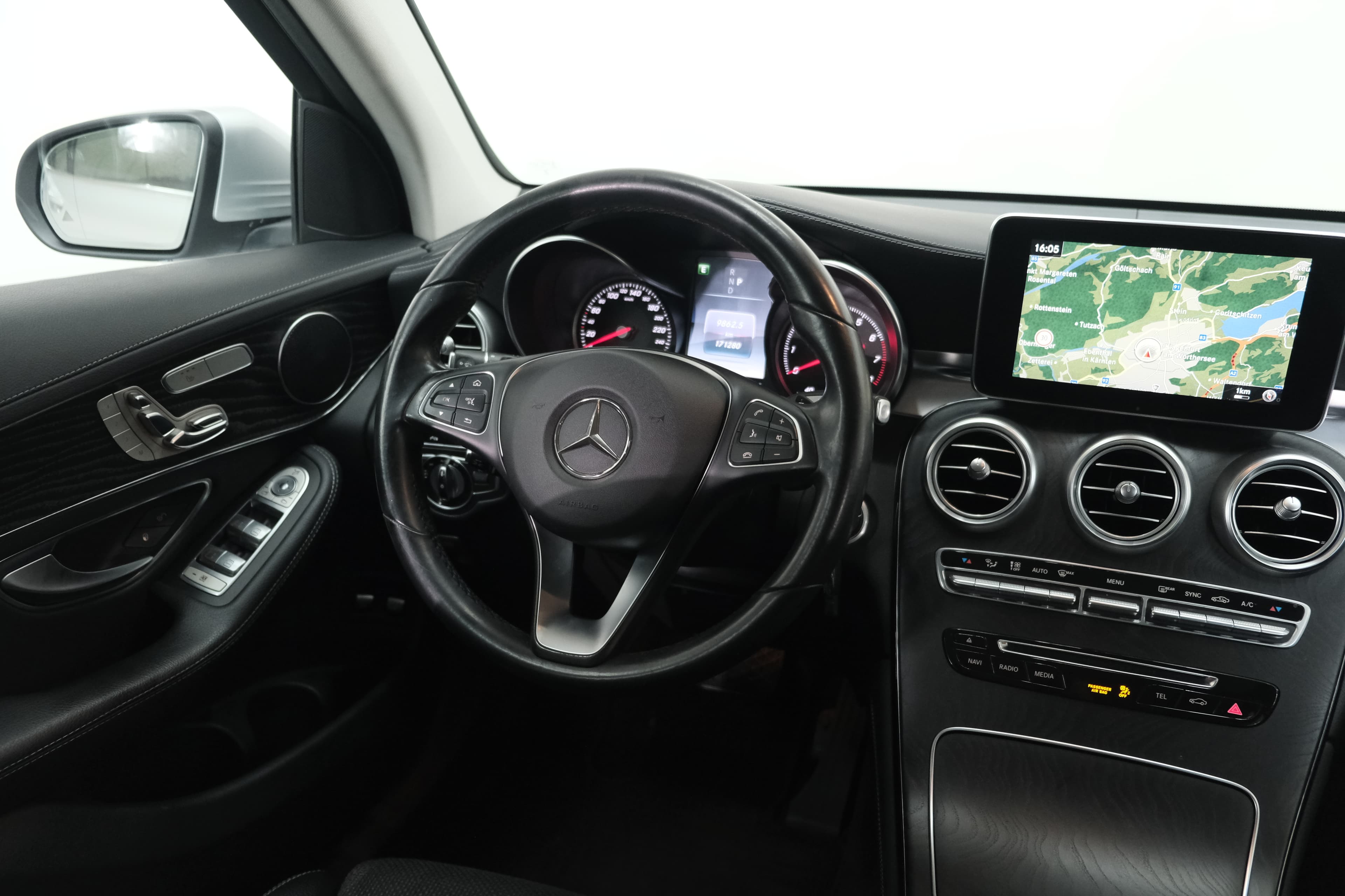 Mercedes Benz GLC  Bild 17