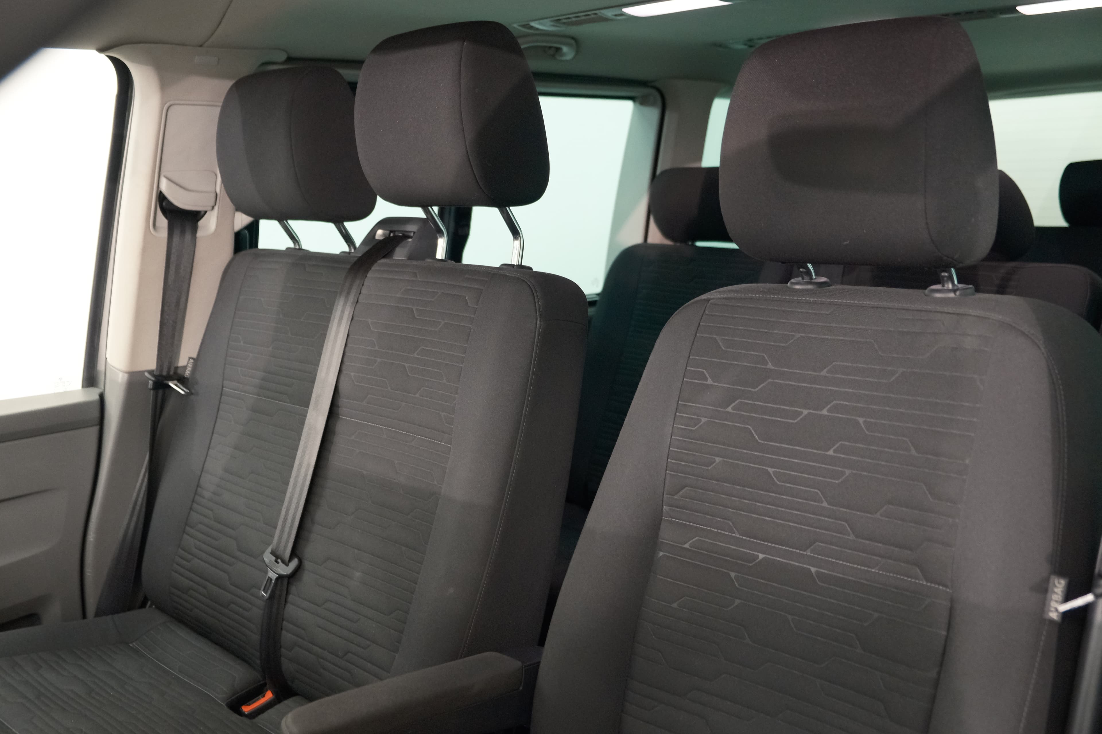 Volkswagen T6.1 Caravelle Bild 24