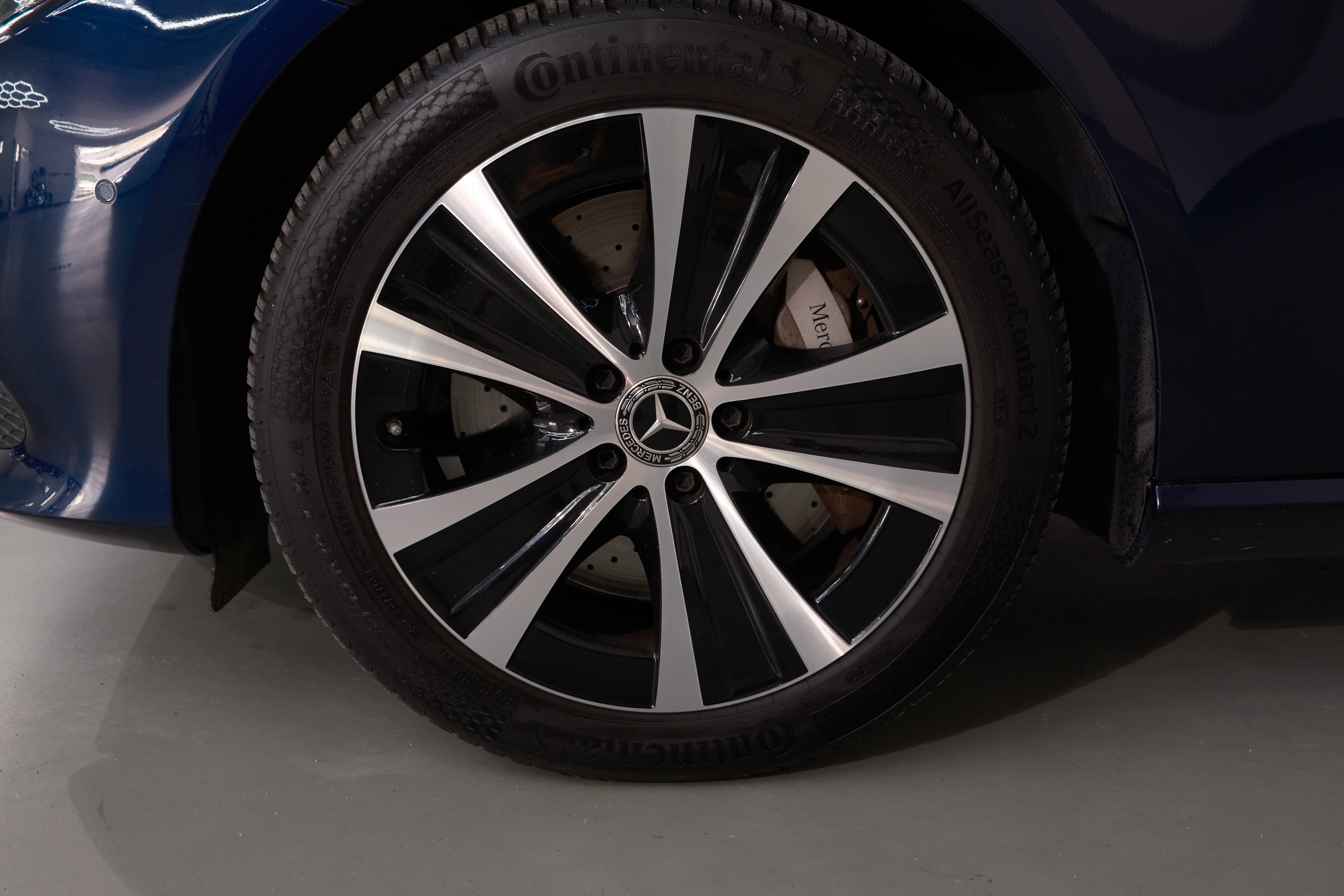 Mercedes Benz E-Klasse Bild 8