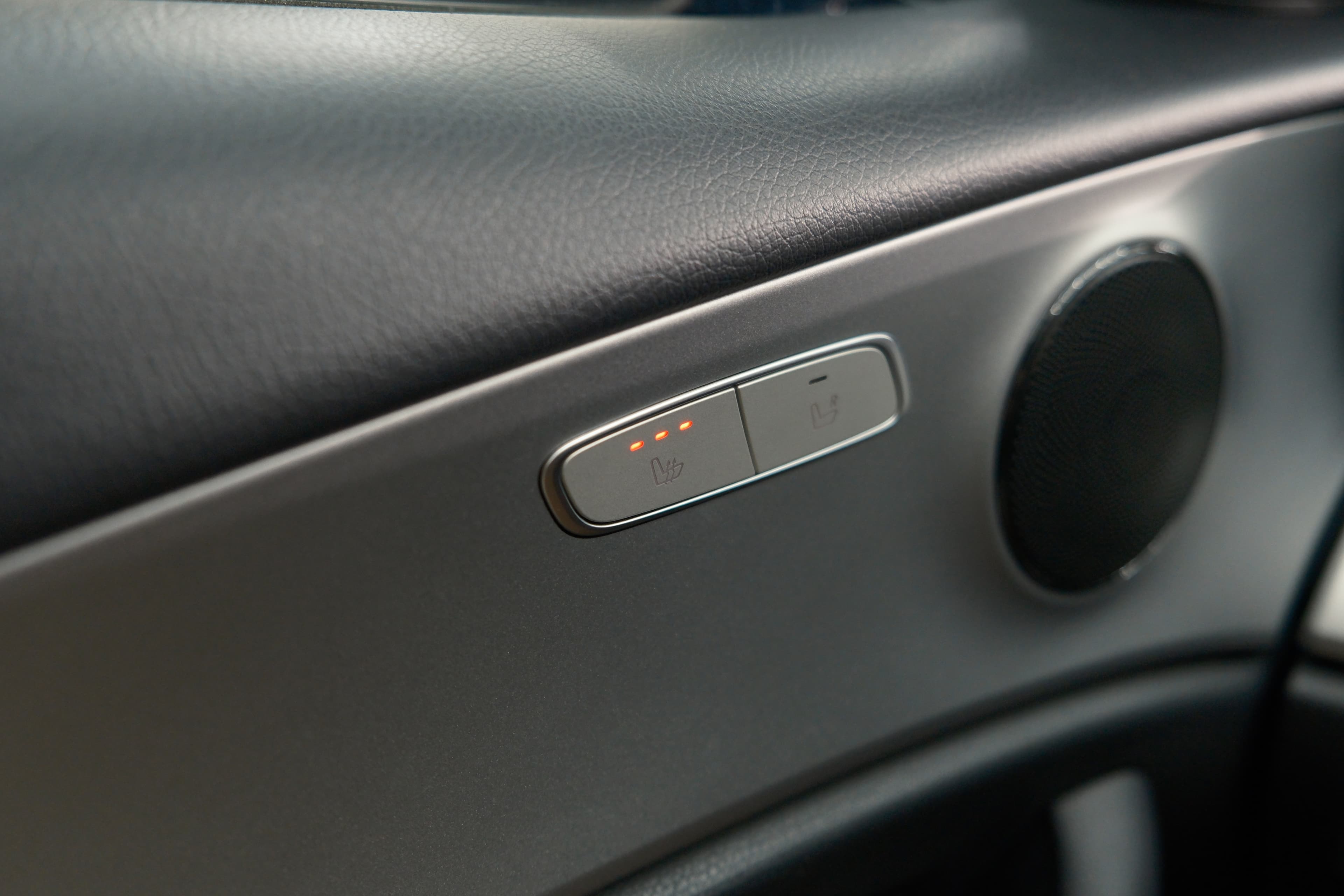 Mercedes Benz E-Klasse Bild 28