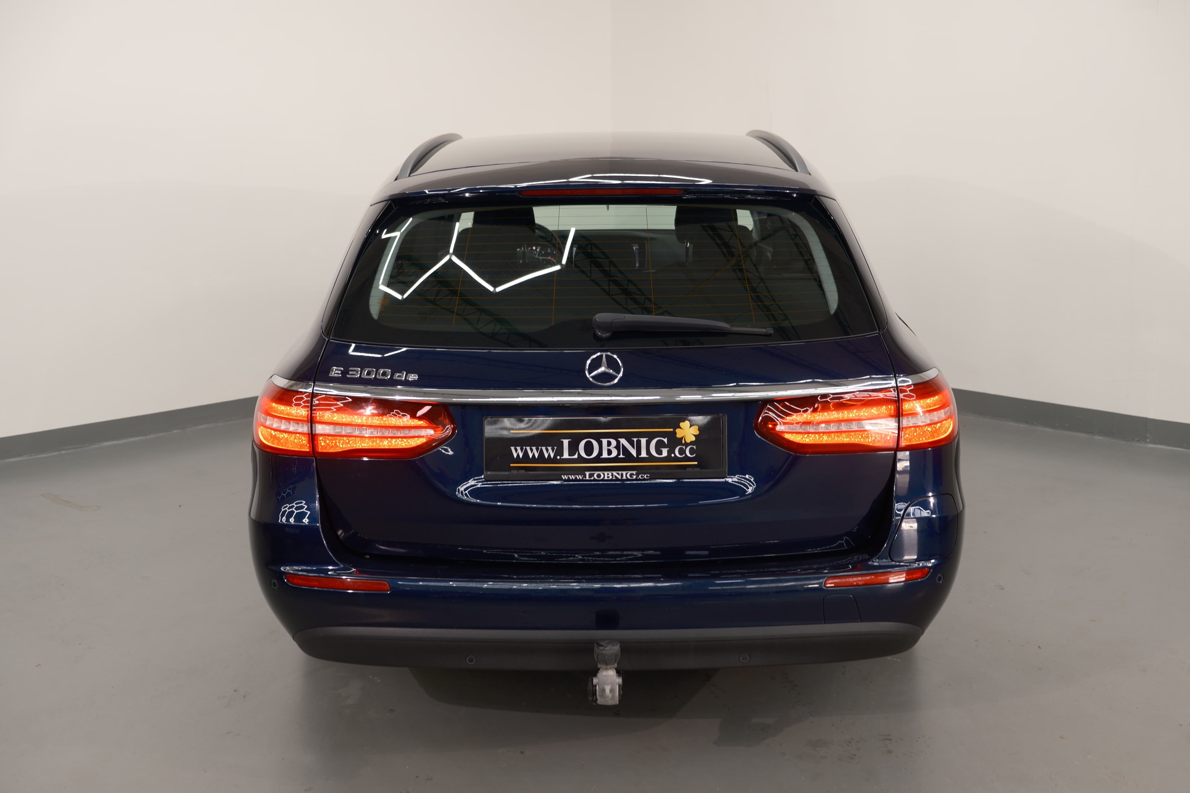 Mercedes Benz E-Klasse Bild 10