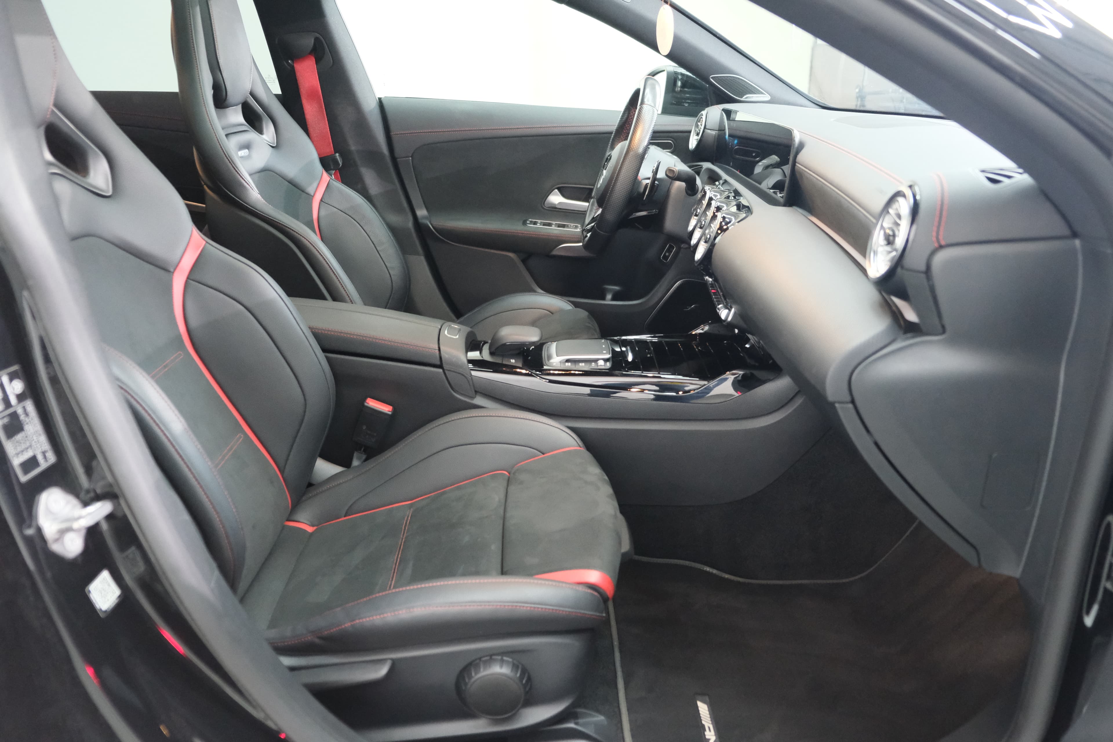 Mercedes Benz CLA  Bild 25