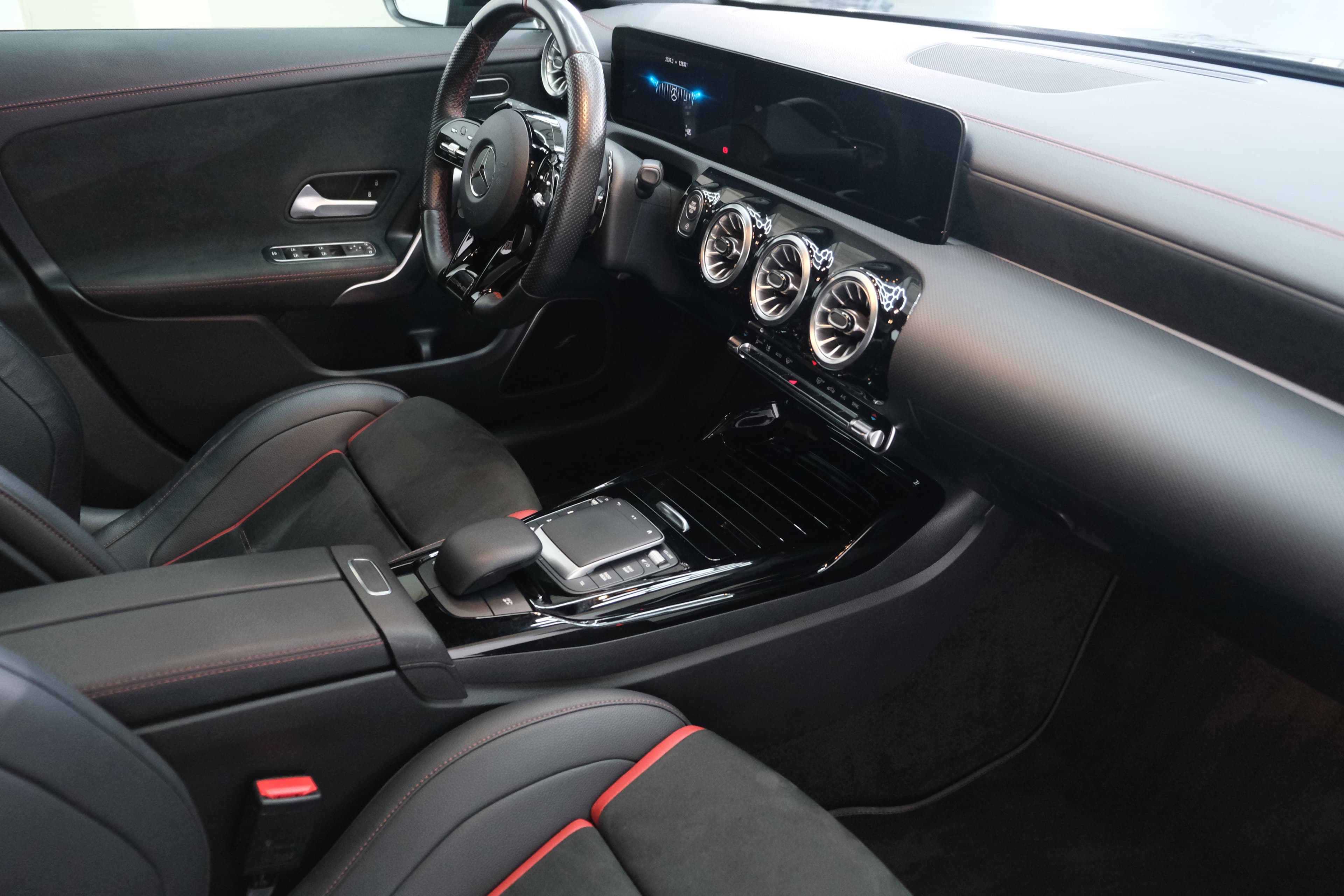 Mercedes Benz CLA  Bild 26