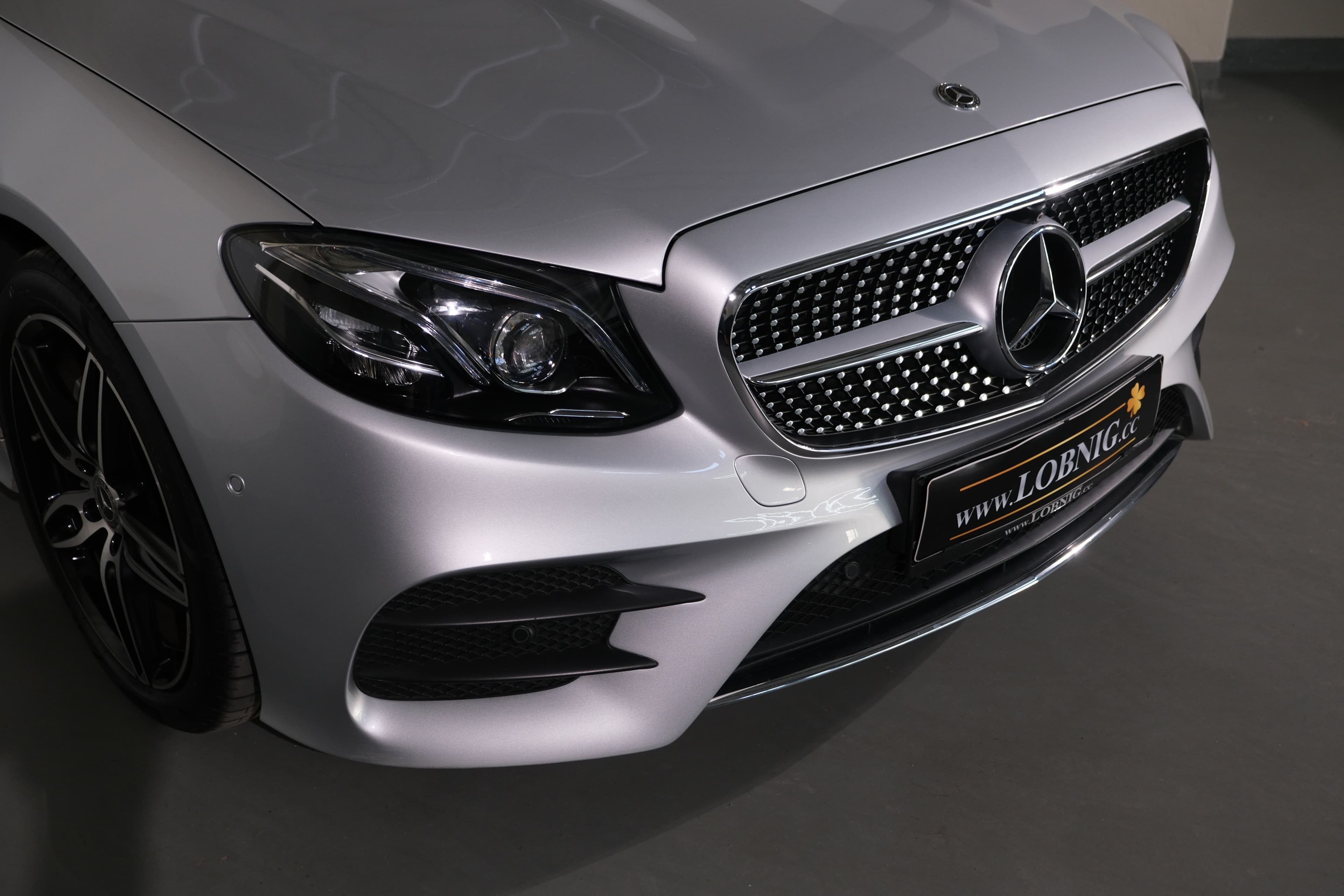 Mercedes Benz E 220 Coupe Bild 6