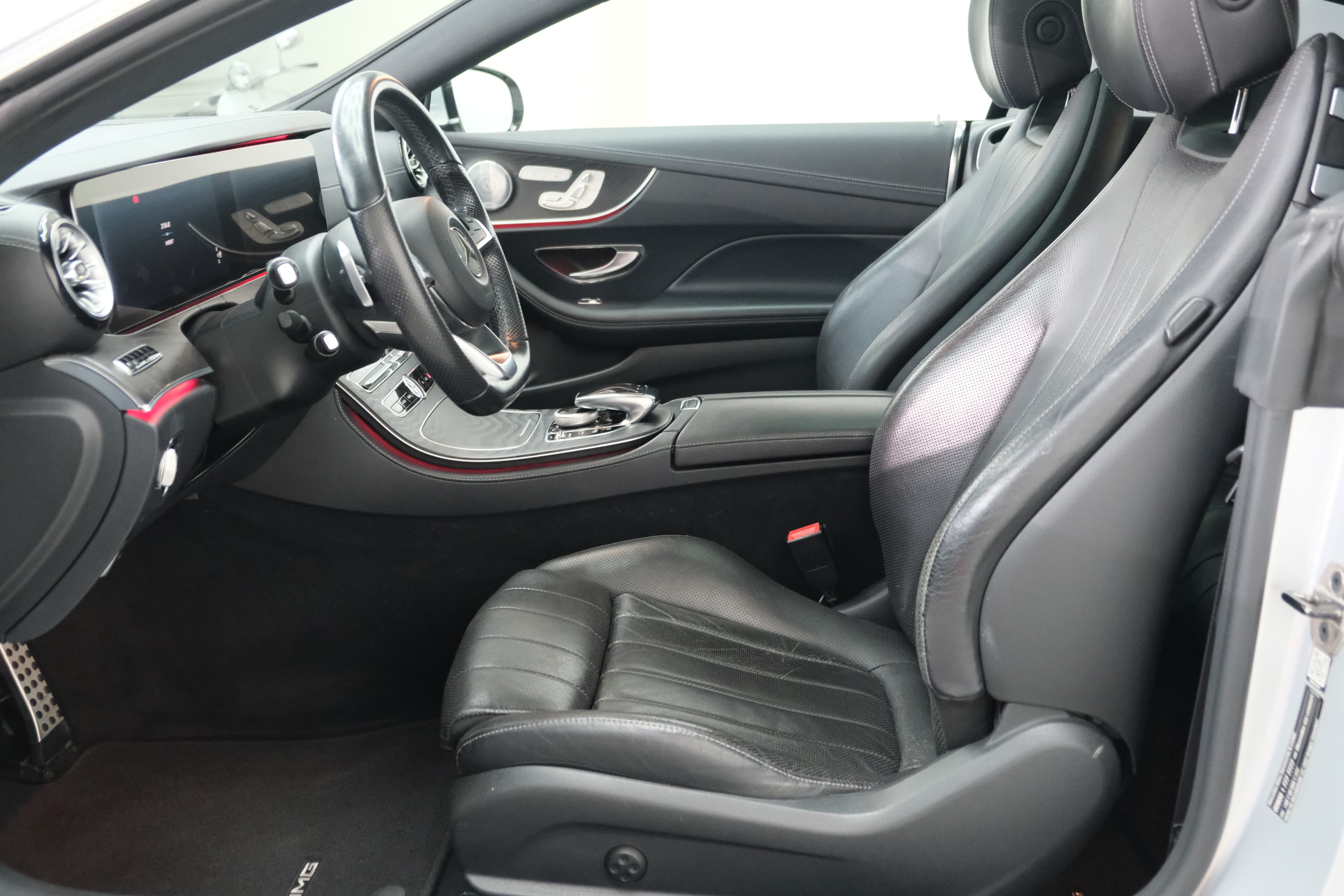 Mercedes Benz E 220 Coupe Bild 18