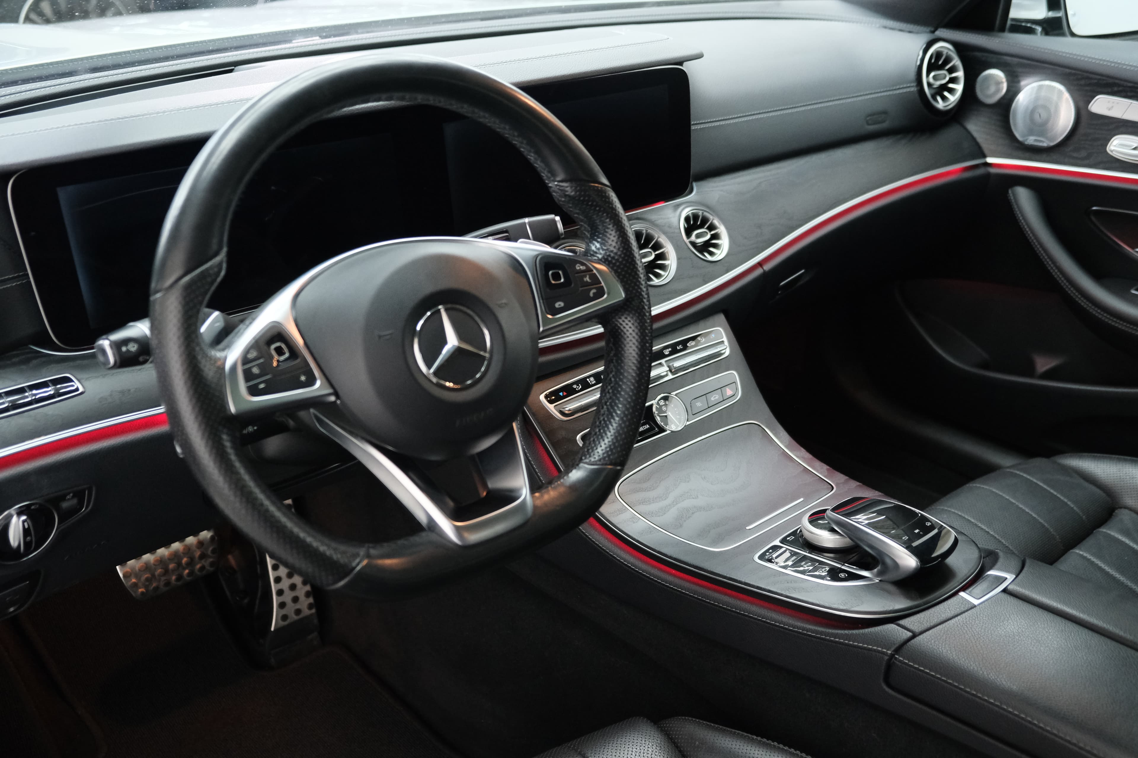 Mercedes Benz E 220 Coupe Bild 19