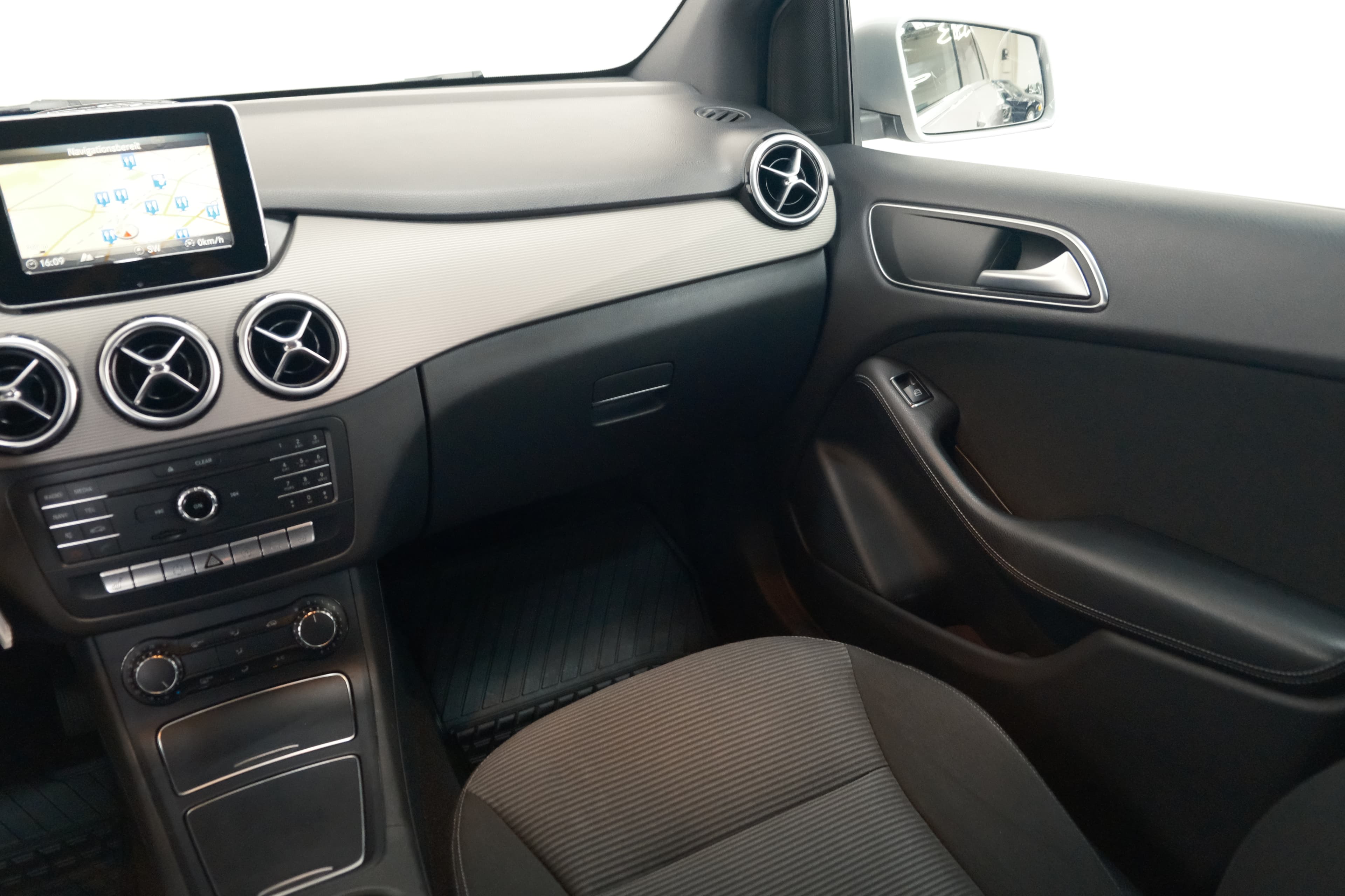 Mercedes Benz B-Klasse Bild 15