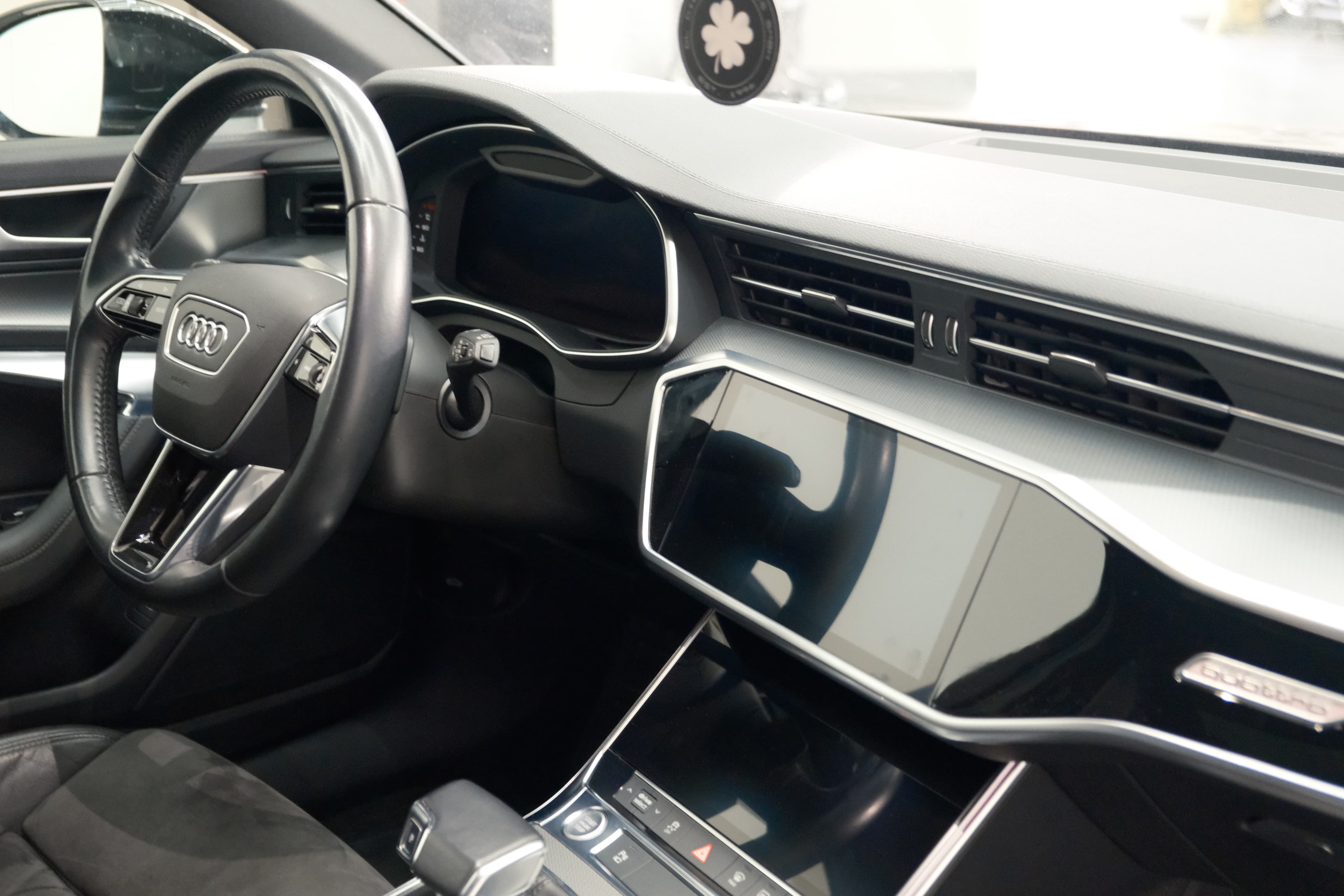 Audi A6 Allroad Bild 26