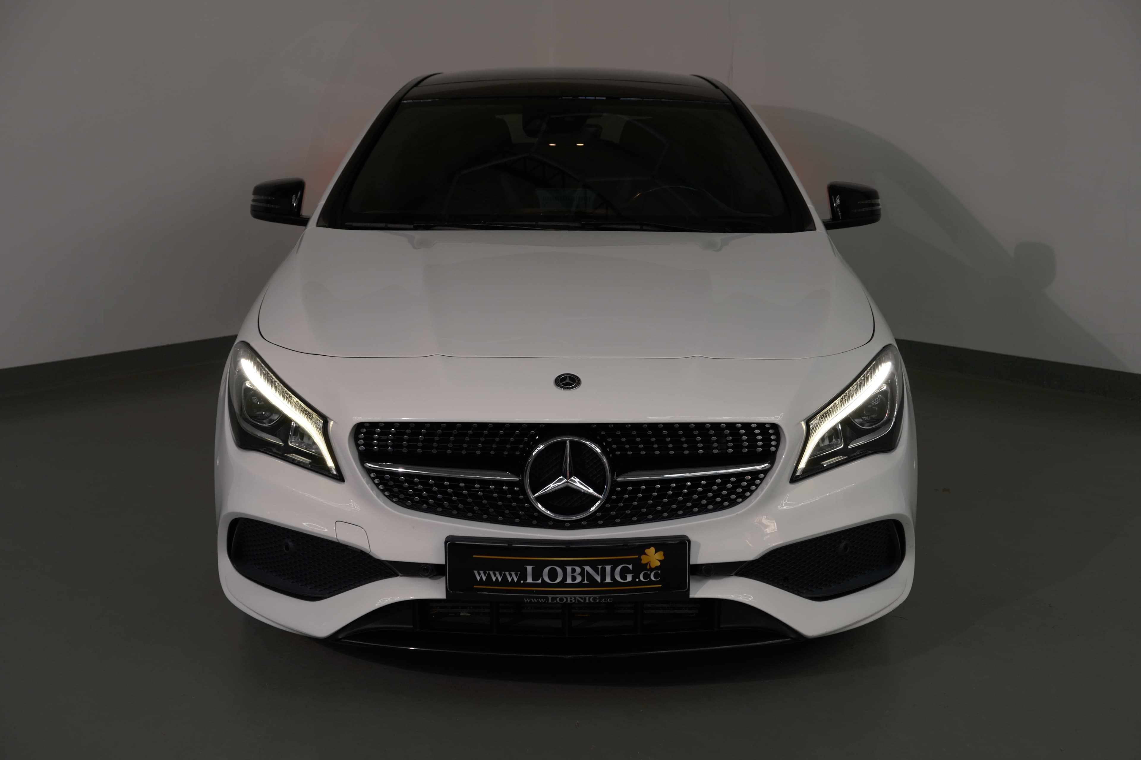 Mercedes Benz CLA 200 d Shooting Brake Bild 7