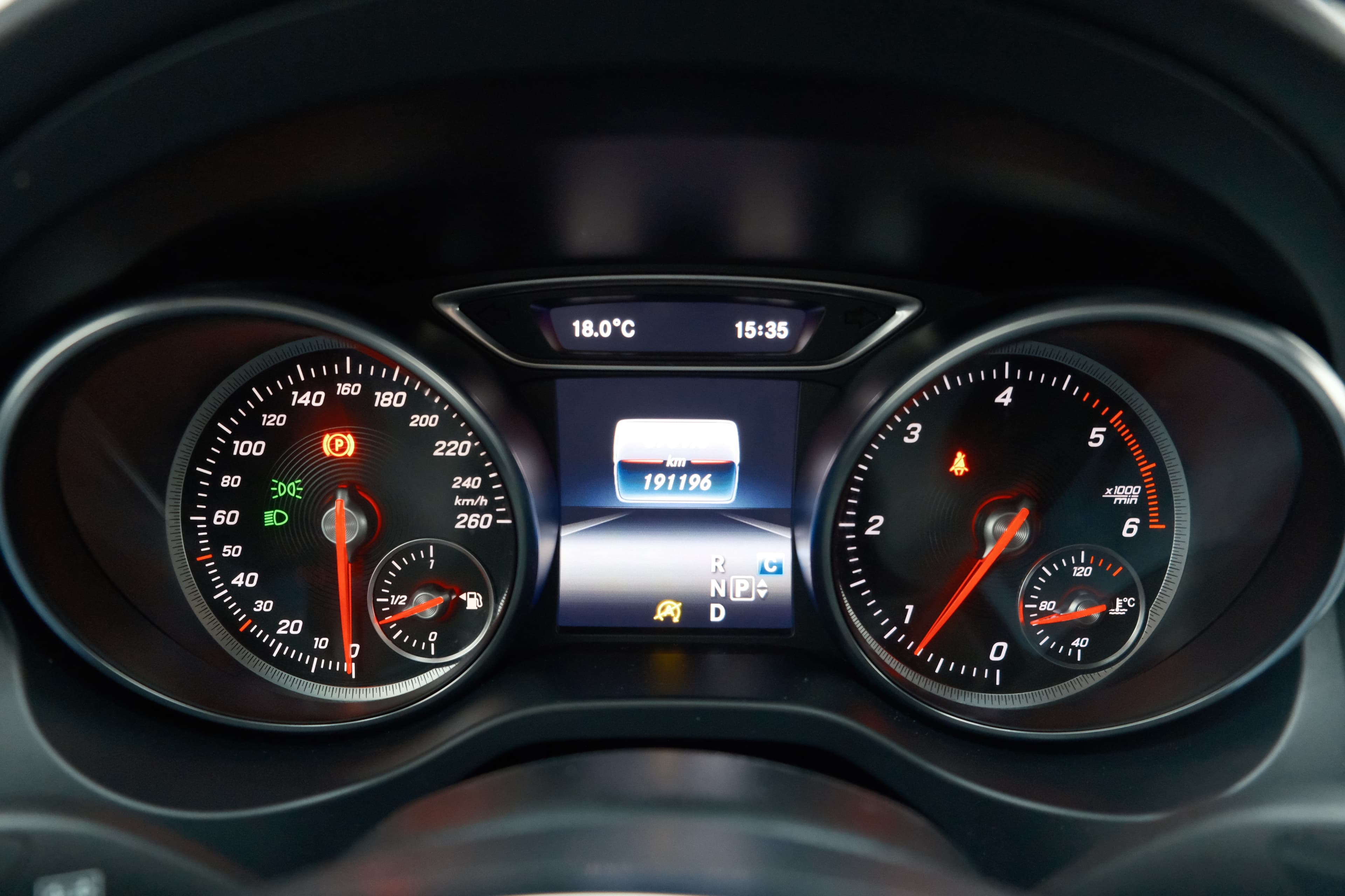 Mercedes Benz CLA 200 d Shooting Brake Bild 19