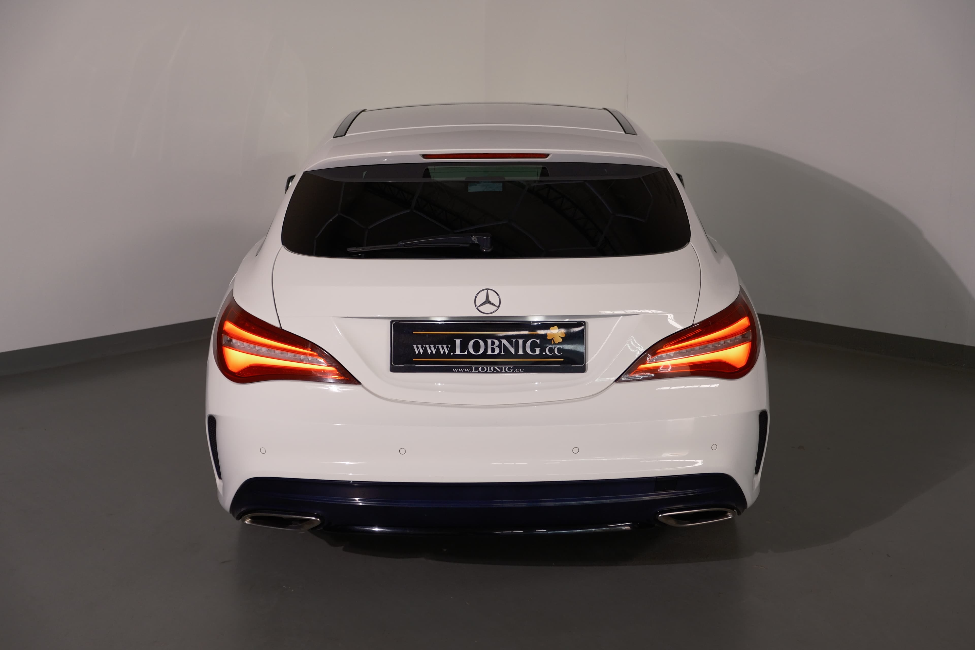 Mercedes Benz CLA 200 d Shooting Brake Bild 9