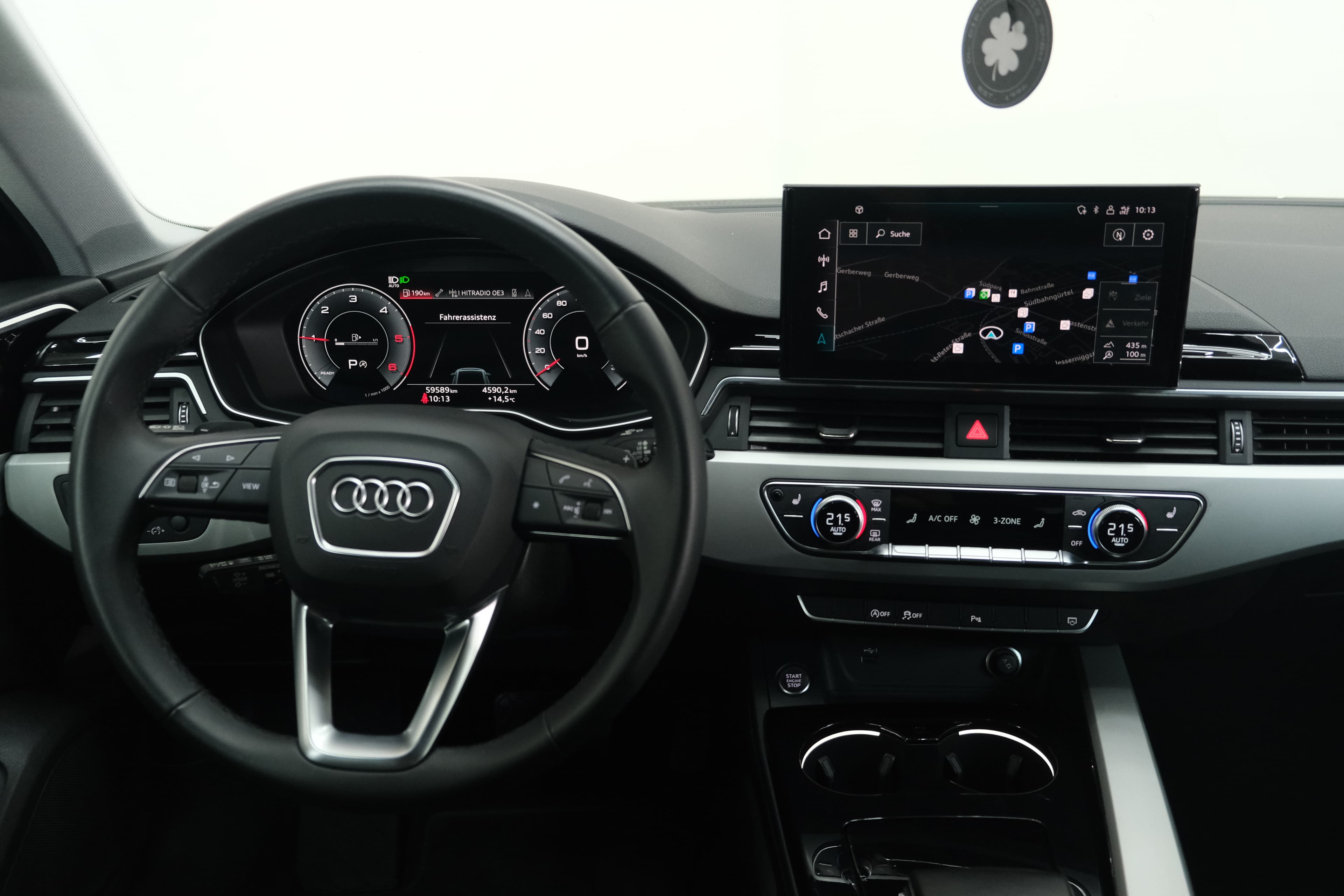Audi A4 Bild 15