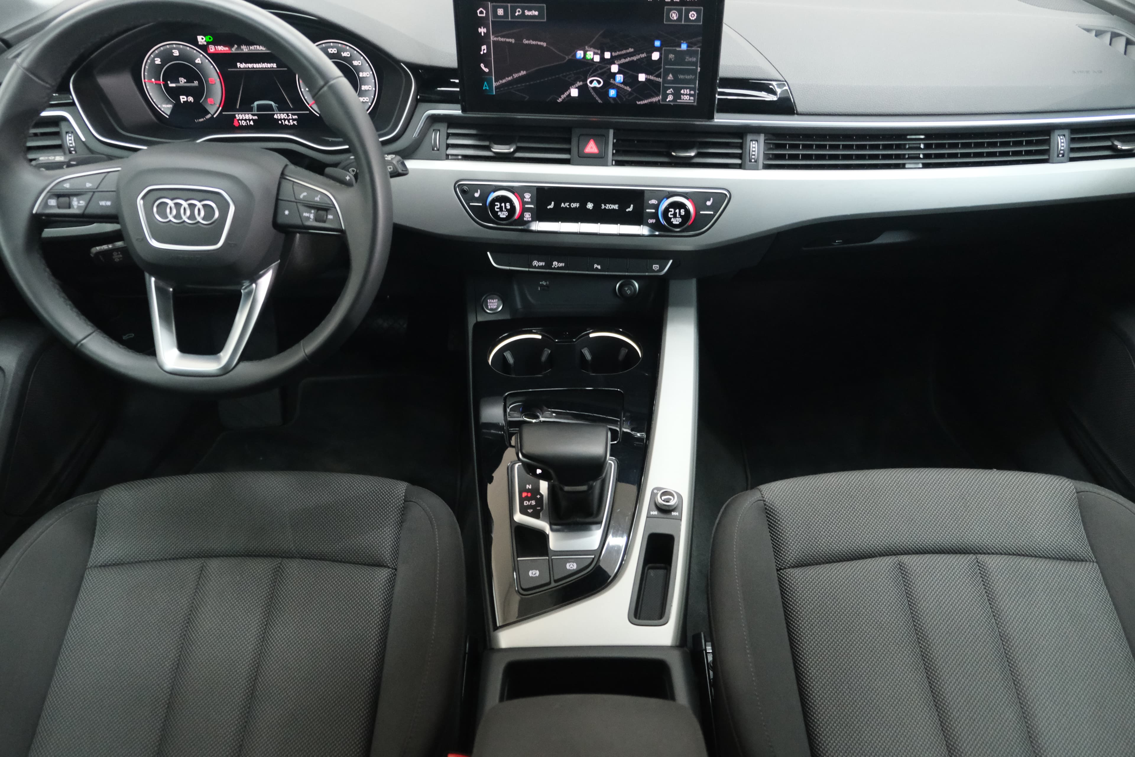 Audi A4 Bild 12