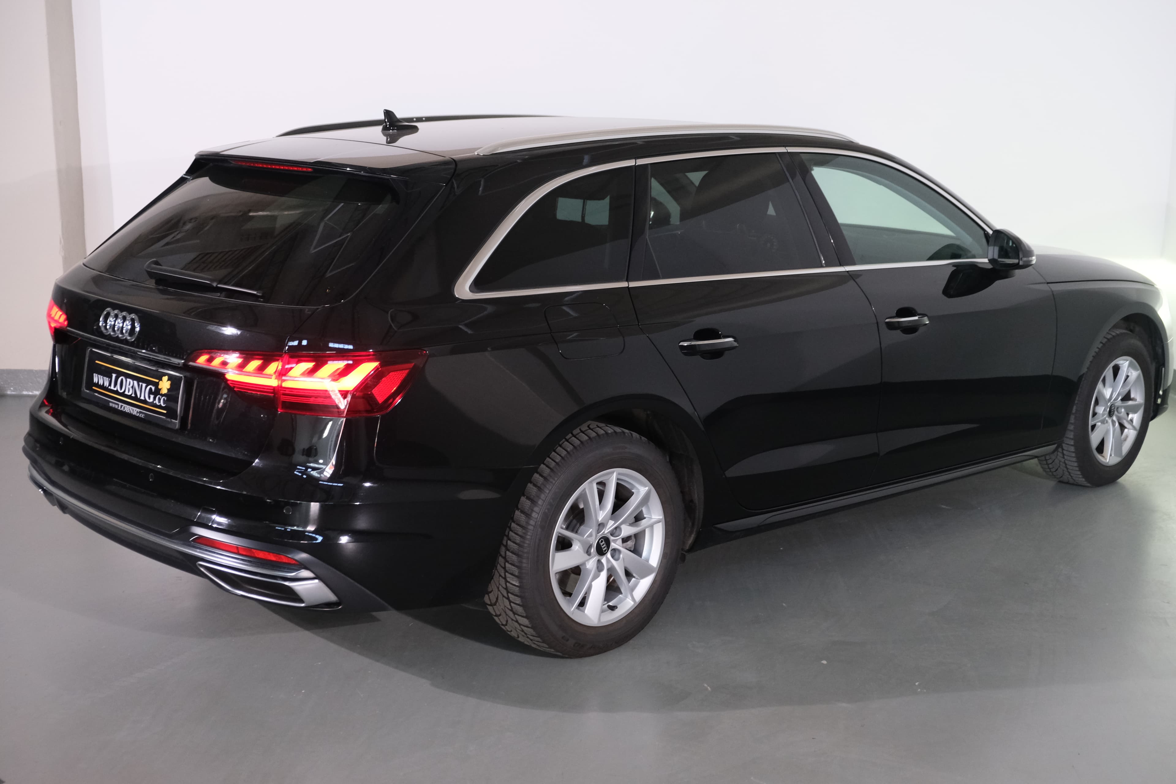 Audi A4 Bild 8